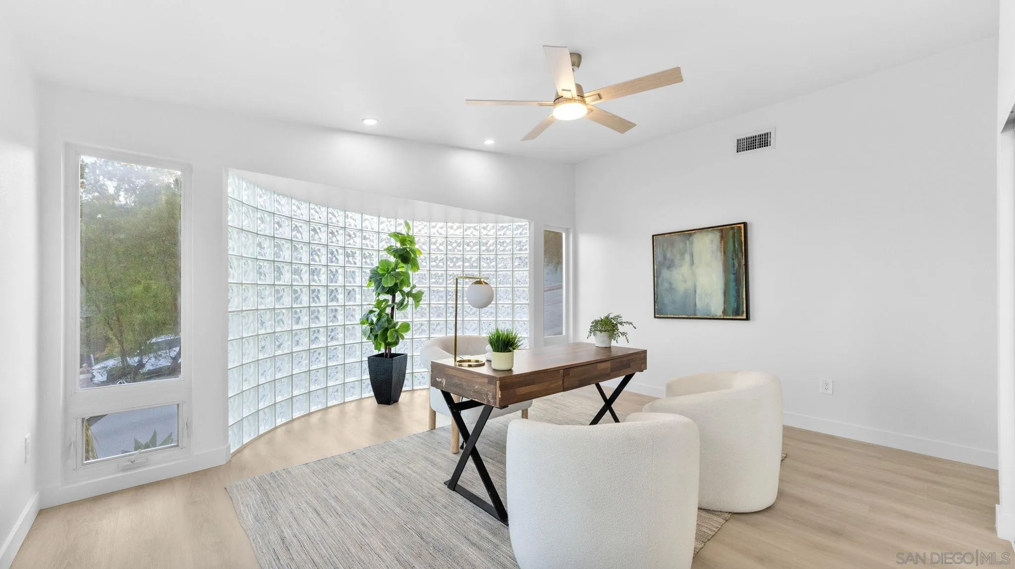 https://cdn.realtyfeed.com/cdn/127/260003558/4908b8cd19e162c3e625470103301de2.webp