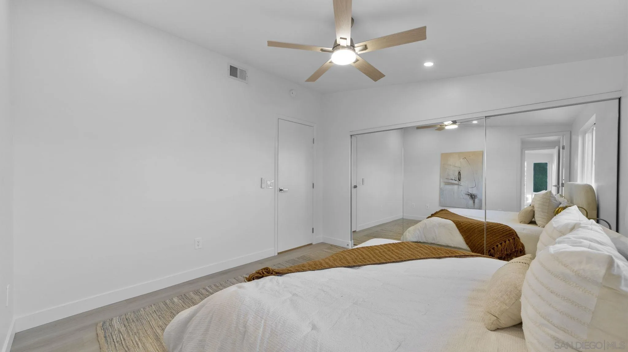 https://cdn.realtyfeed.com/cdn/127/260003558/58e9d986362031d6d207618d6f2c7571.webp
