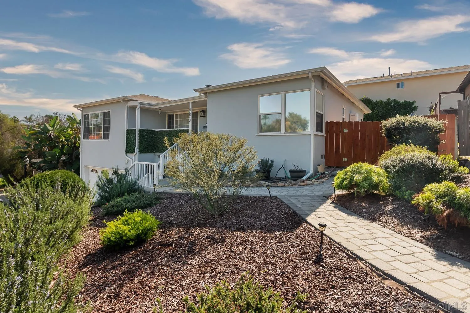 <p>Sold Homes</p>
