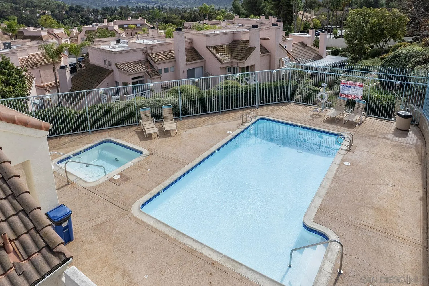 https://cdn.realtyfeed.com/cdn/127/260003578/679aa327762a0f125dafea79425adc01.webp