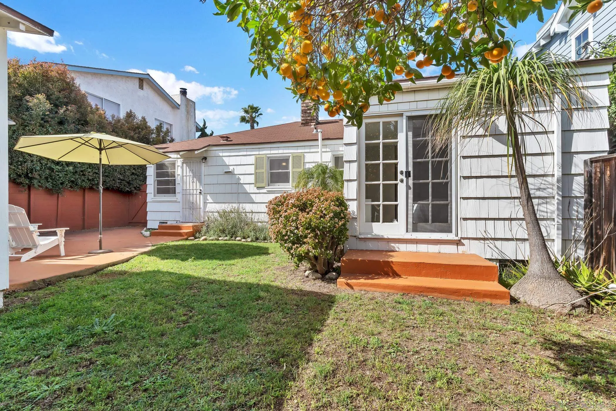 https://cdn.realtyfeed.com/cdn/127/260003579/c54f2981e4e6c49eeff739c5af2dd3af.webp