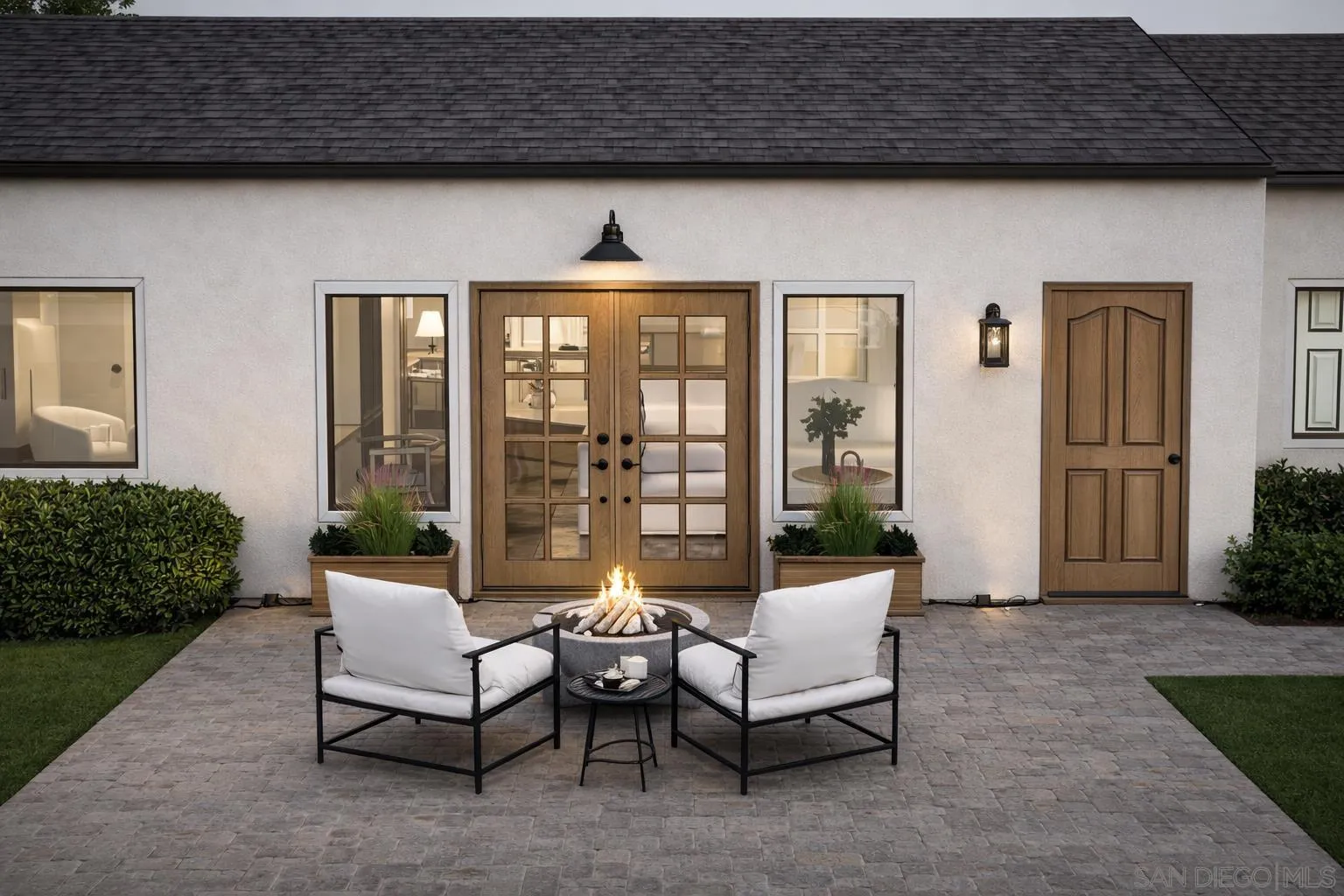 https://cdn.realtyfeed.com/cdn/127/260003581/842f0f6bcbdc894fd3556a13cf9d5d7e.webp