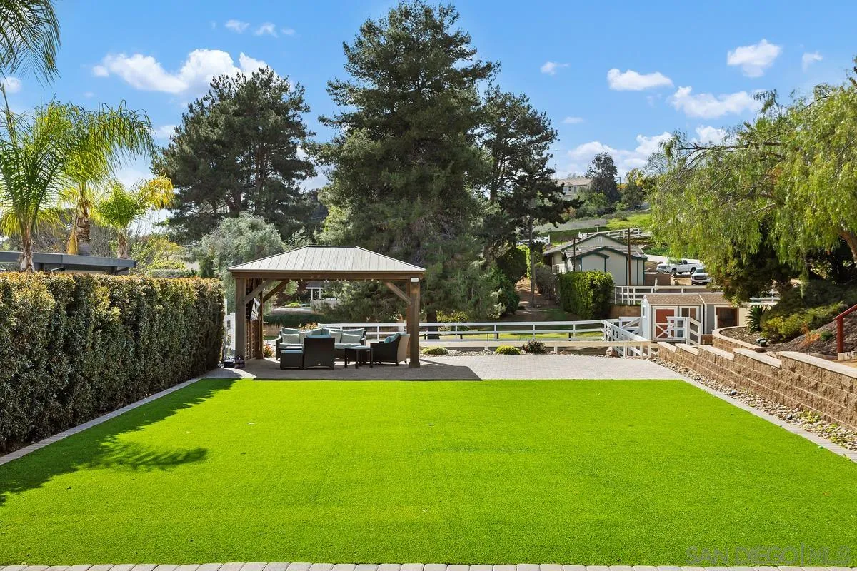 https://cdn.realtyfeed.com/cdn/127/260003581/8c958dce8c2ec874c01317d54c9529dd.webp