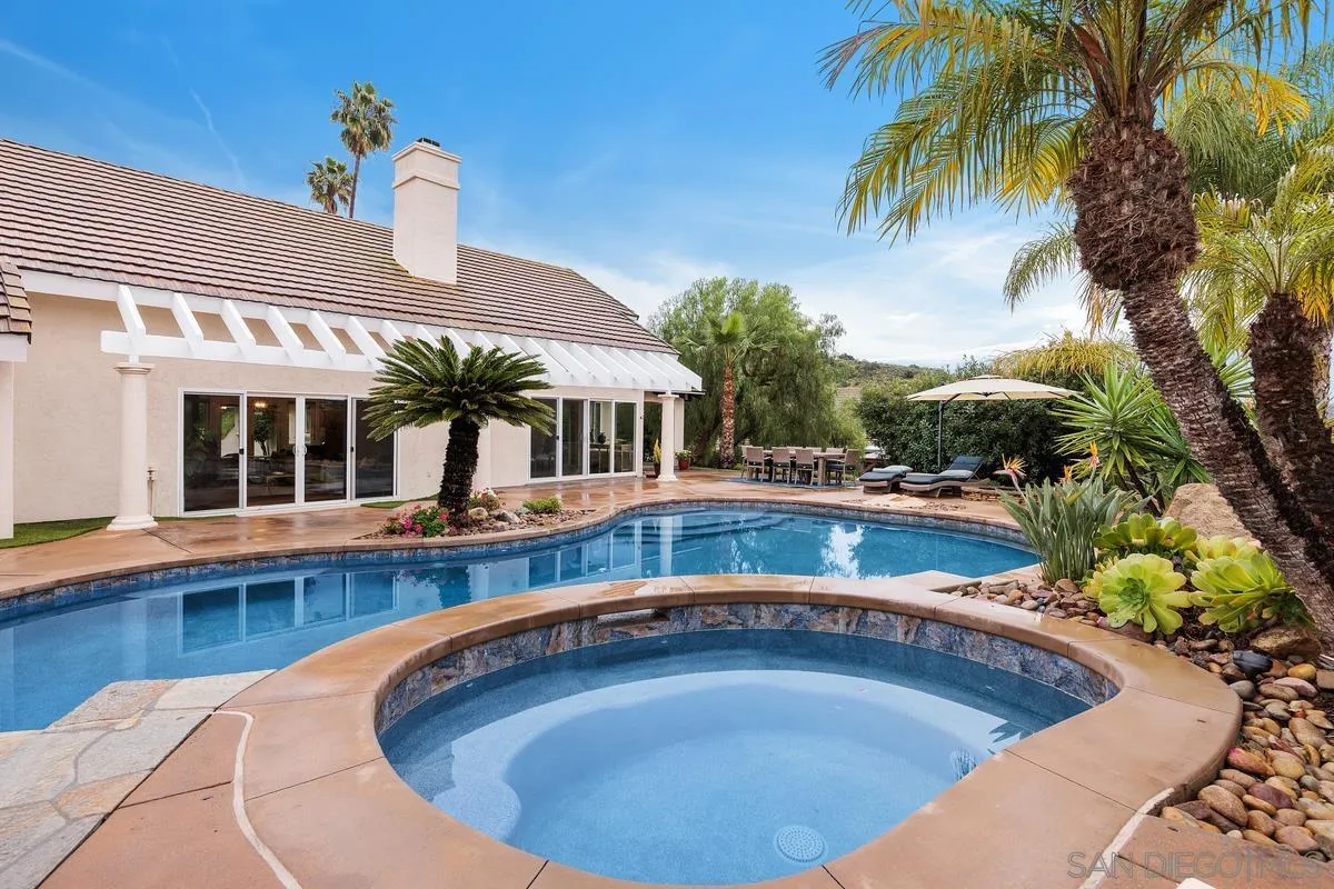 https://cdn.realtyfeed.com/cdn/127/260003581/b5f63adb08c838ad8b6b5873cdd69870.webp