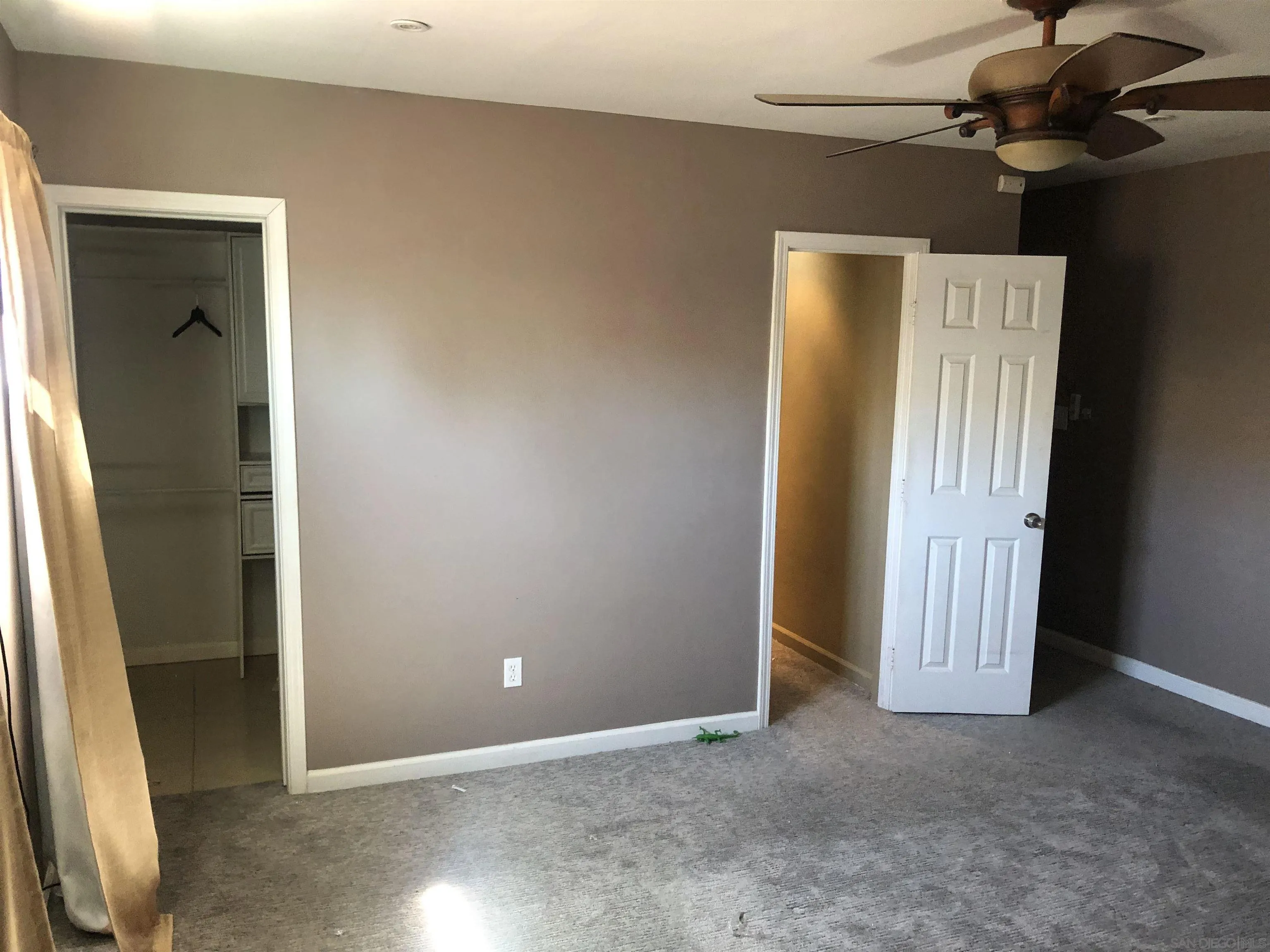 https://cdn.realtyfeed.com/cdn/127/260003588/a568f18588292a963d576c33f19c7096.webp