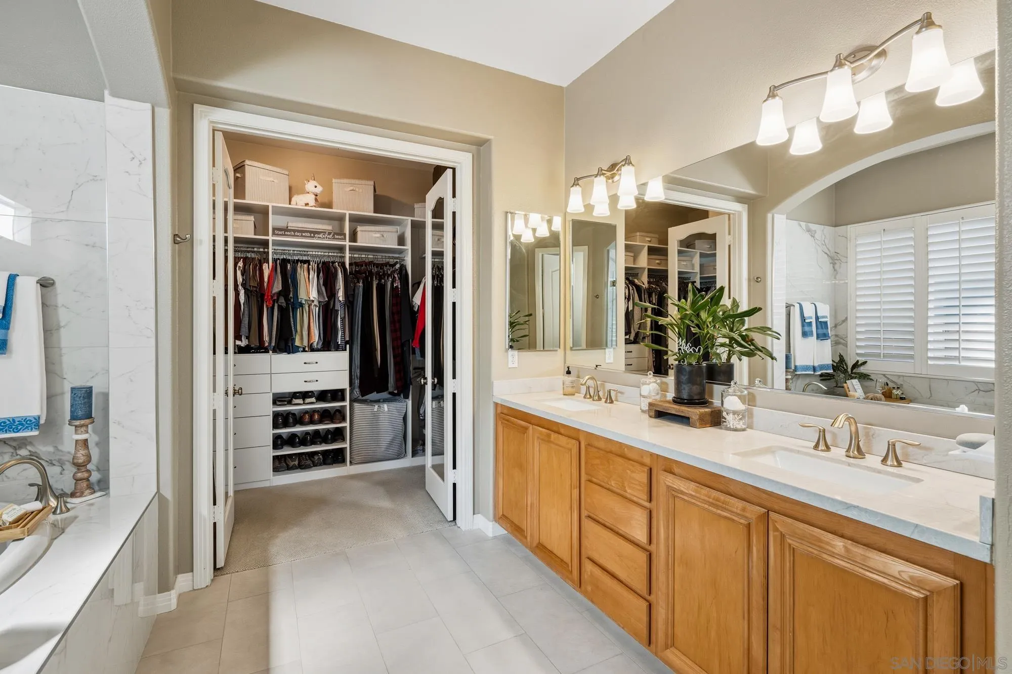 https://cdn.realtyfeed.com/cdn/127/260003589/2eed00d65f8e7043978d5327518308db.webp