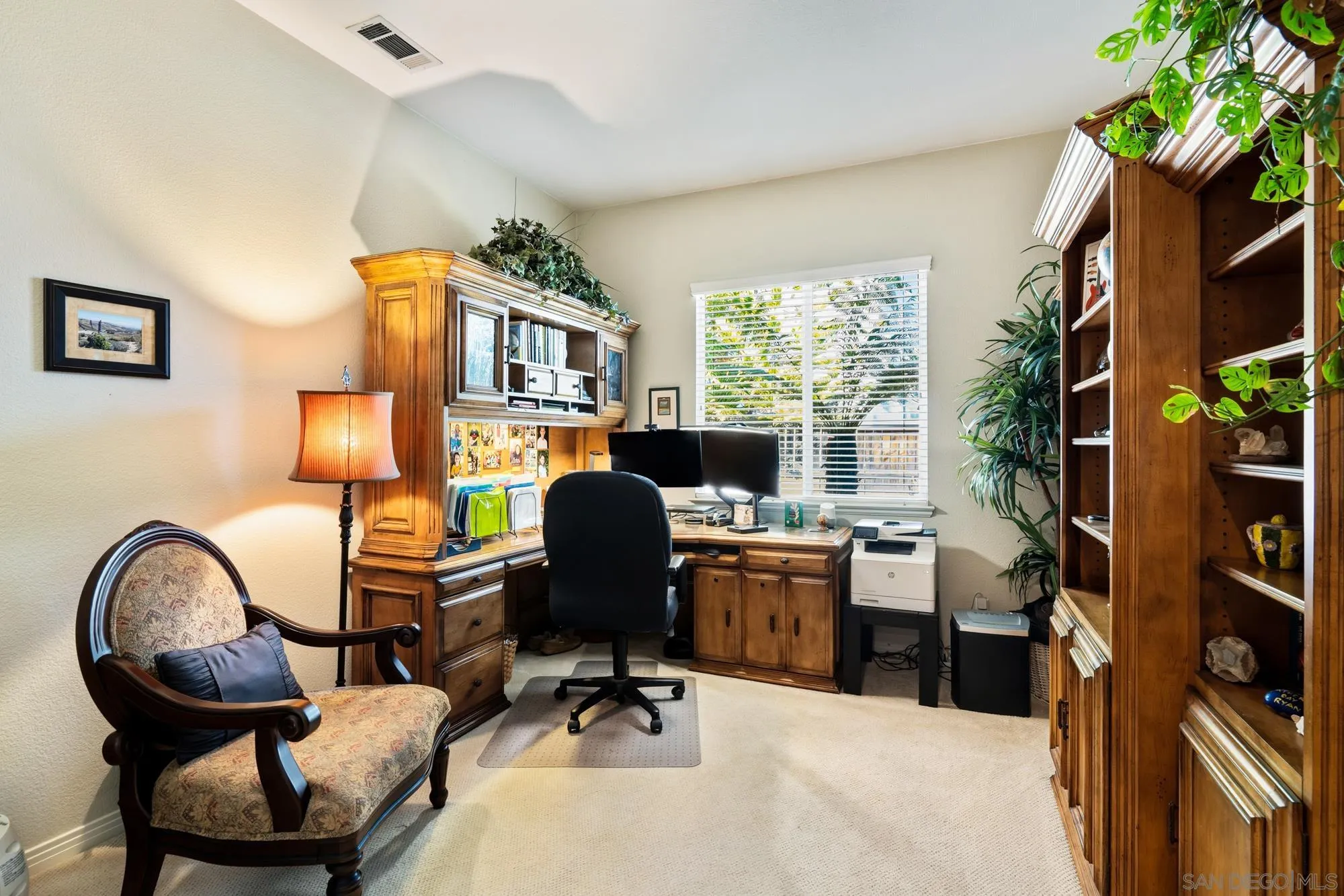 https://cdn.realtyfeed.com/cdn/127/260003589/3fdfeed6acda80f9415bd6374a177fc1.webp