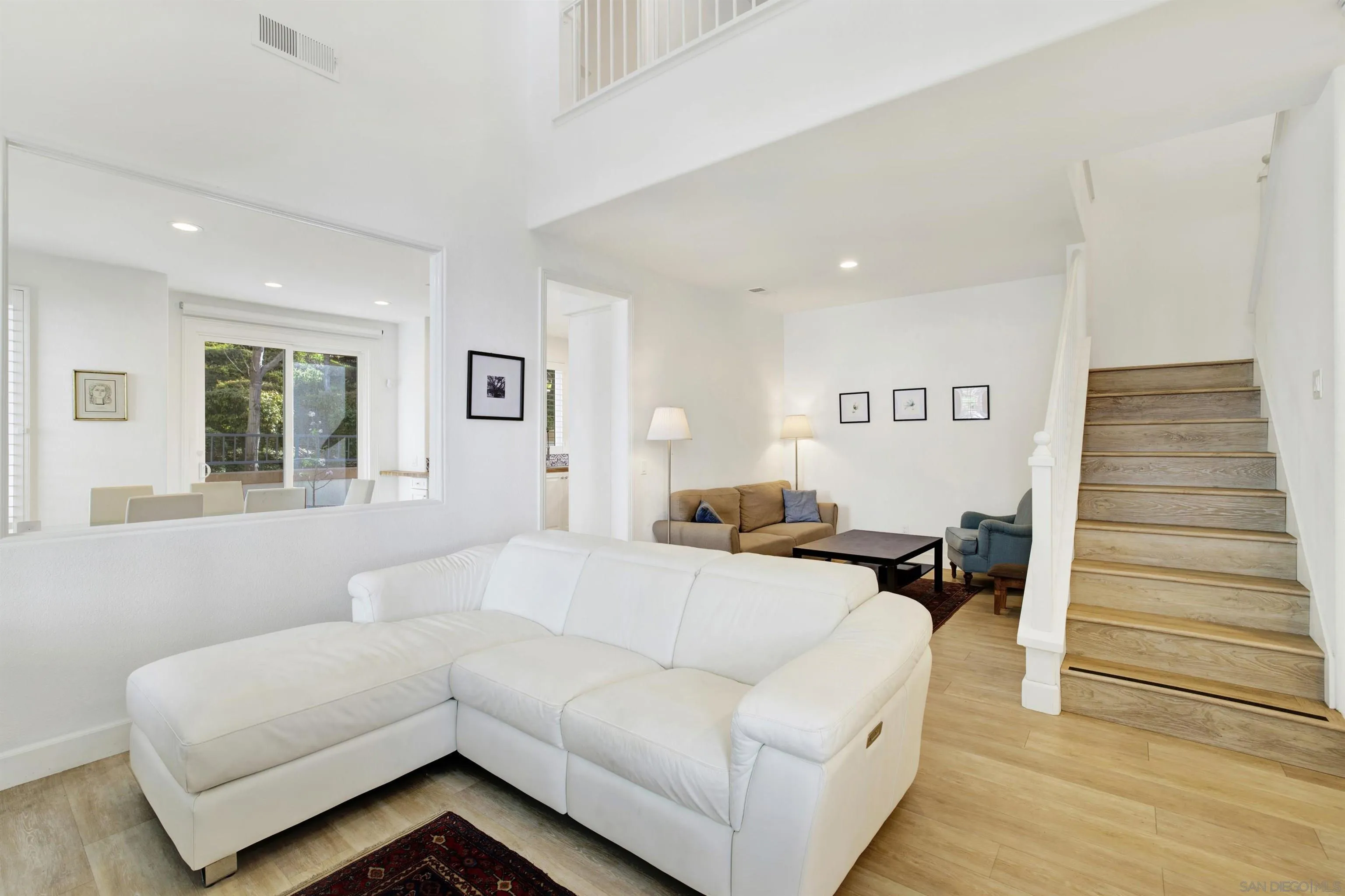 Photo #5: 260003595 Listing: Photo #5