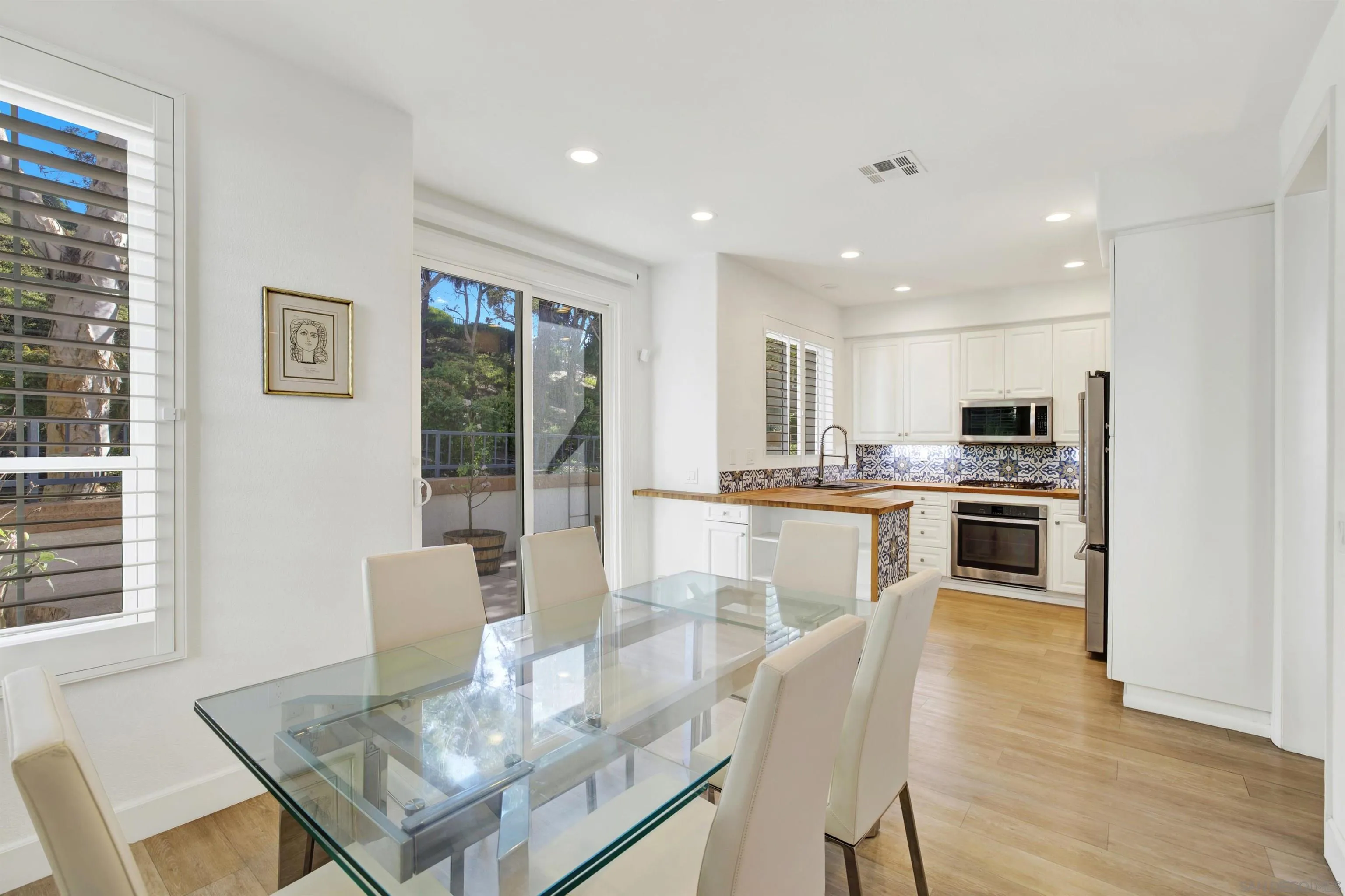Photo #6: 260003595 Listing: Photo #6