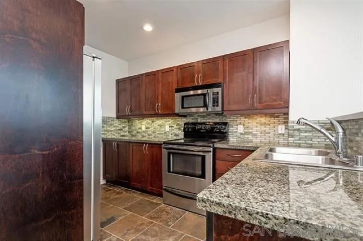 Photo #11: 260003597 Listing: Photo #11