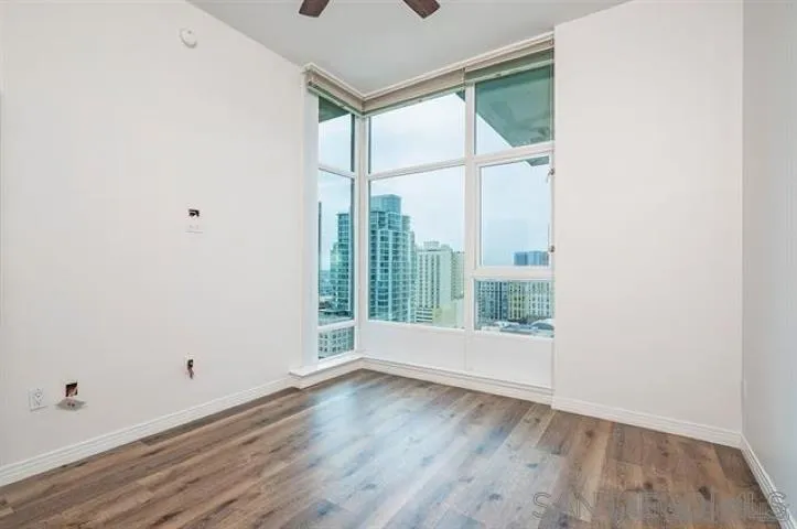 Photo #17: 260003597 Listing: Photo #17