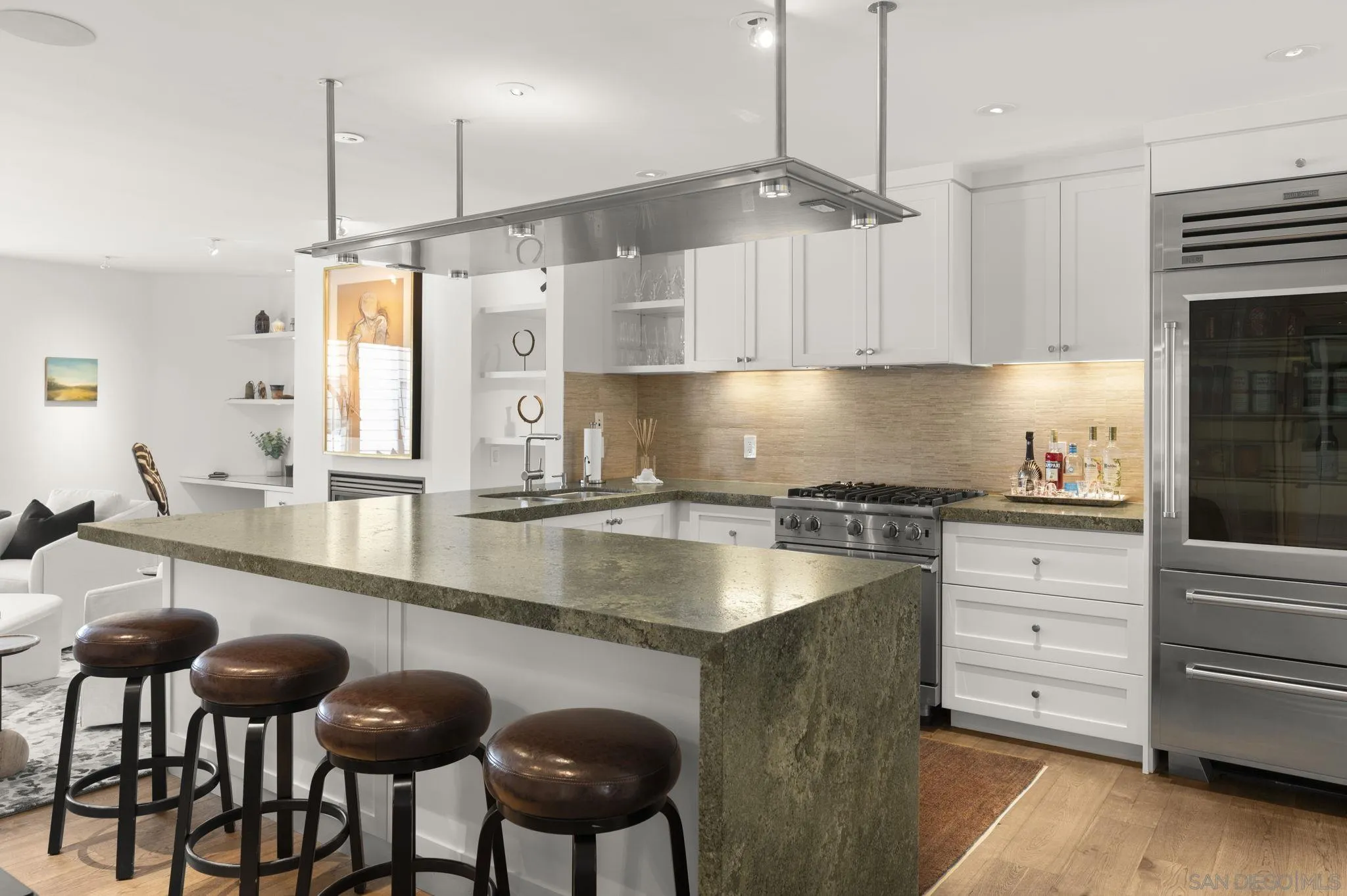 https://cdn.realtyfeed.com/cdn/127/260003600/66665a82d1826d2820e006cd9d347d7a.webp