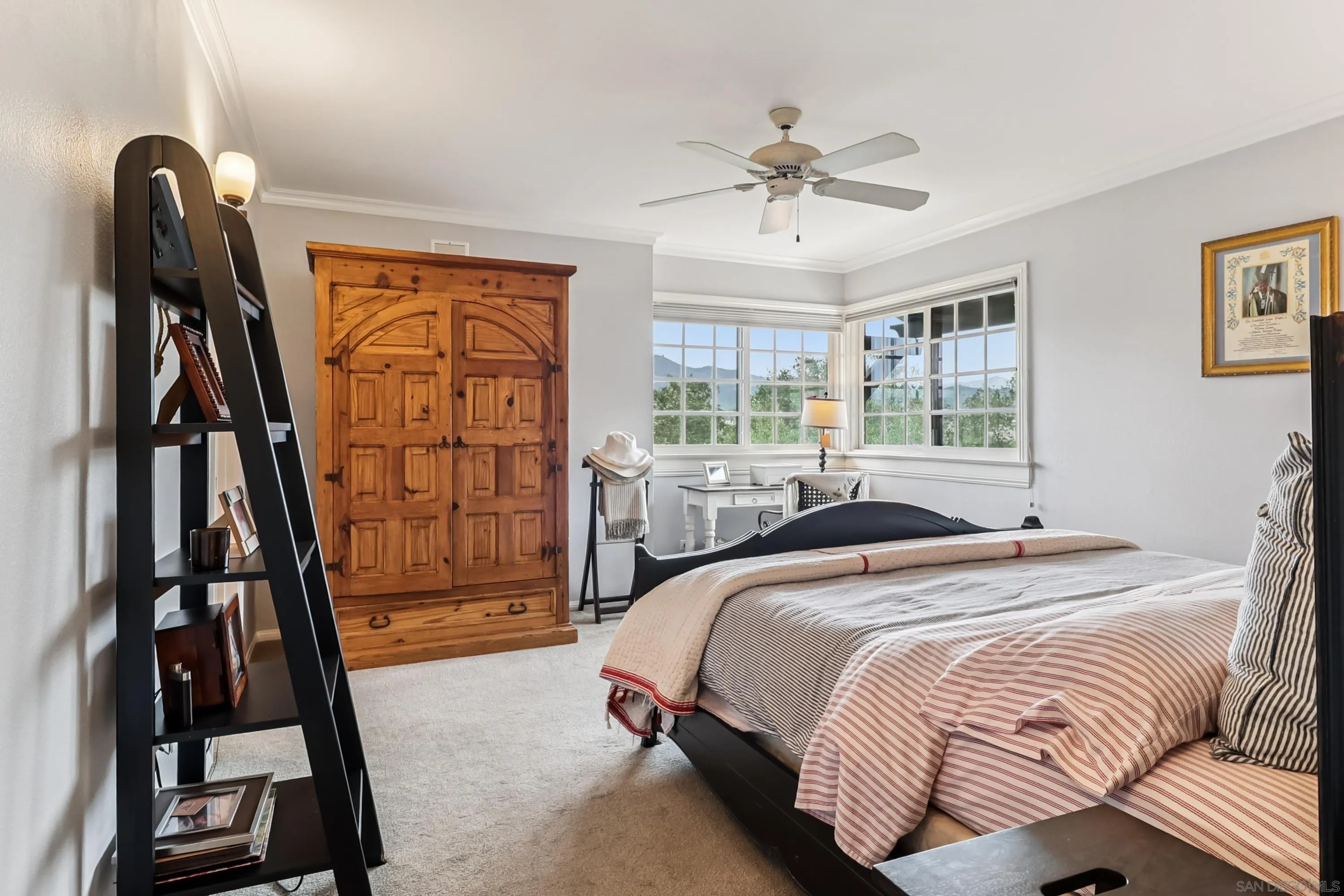 https://cdn.realtyfeed.com/cdn/127/260003601/11350070c1b2f1b3c5bd8abdf637f076.webp