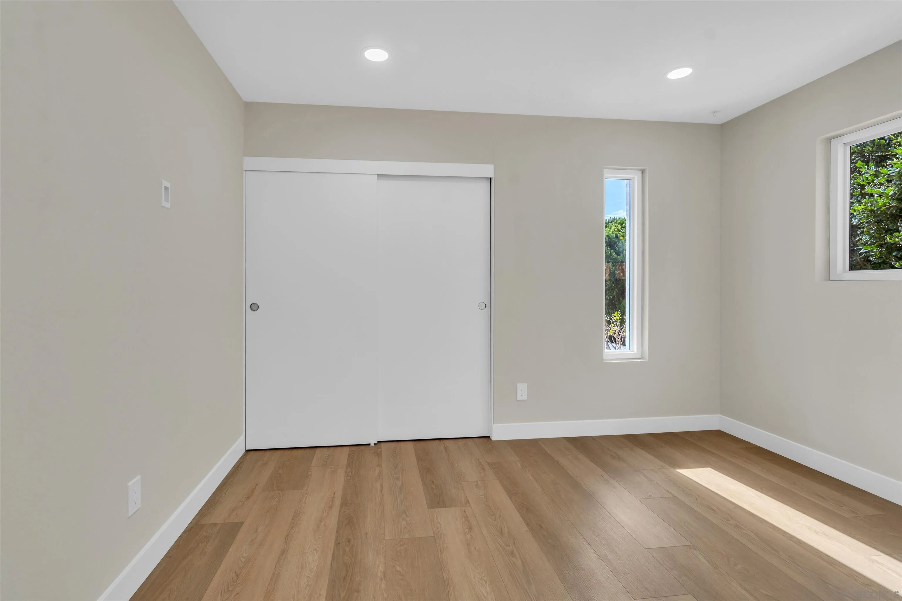 https://cdn.realtyfeed.com/cdn/127/260003611/424777313dccf19dd31b8d483bd1c93a.webp