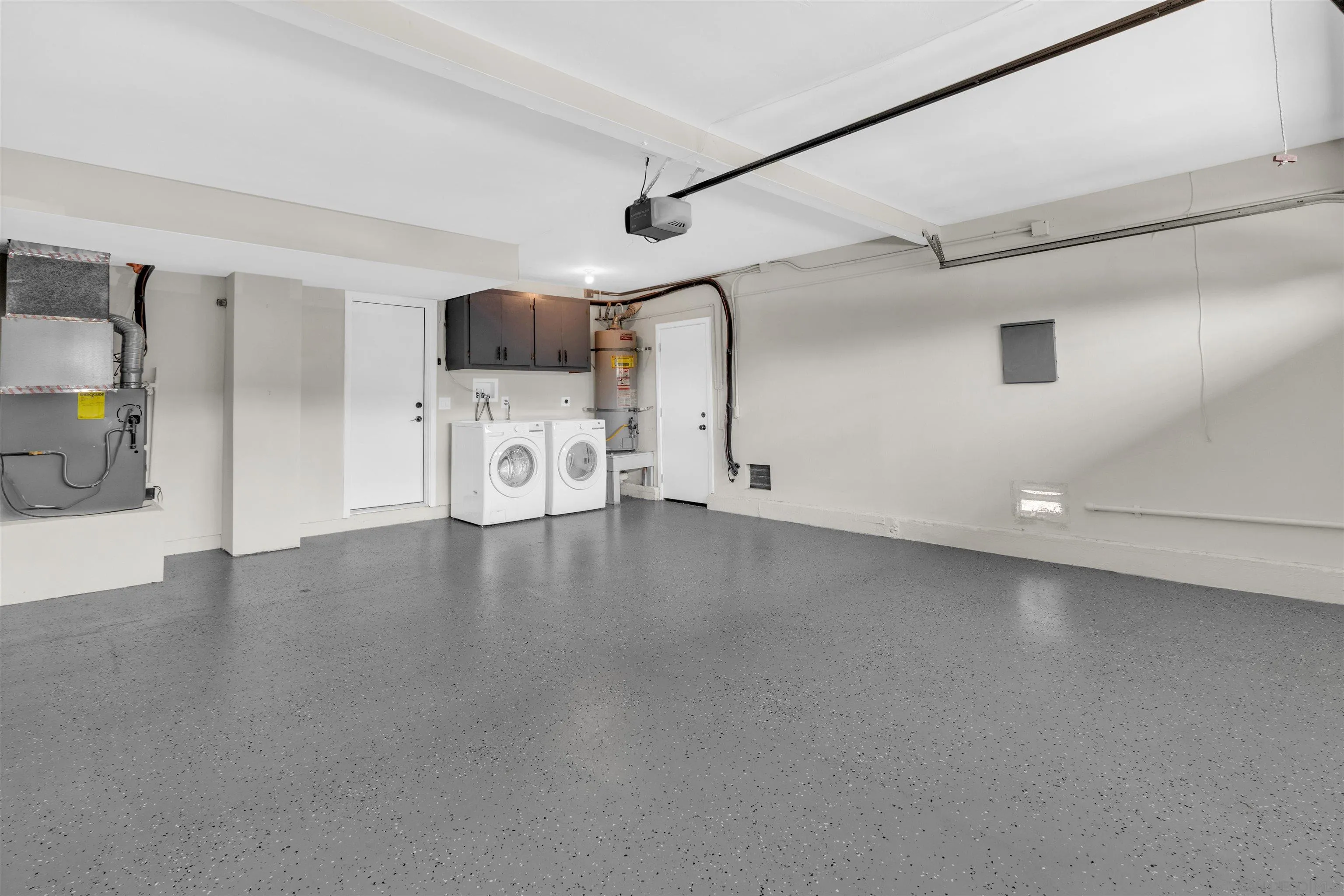 https://cdn.realtyfeed.com/cdn/127/260003611/6c632c6394037ae8149e25d767186138.webp