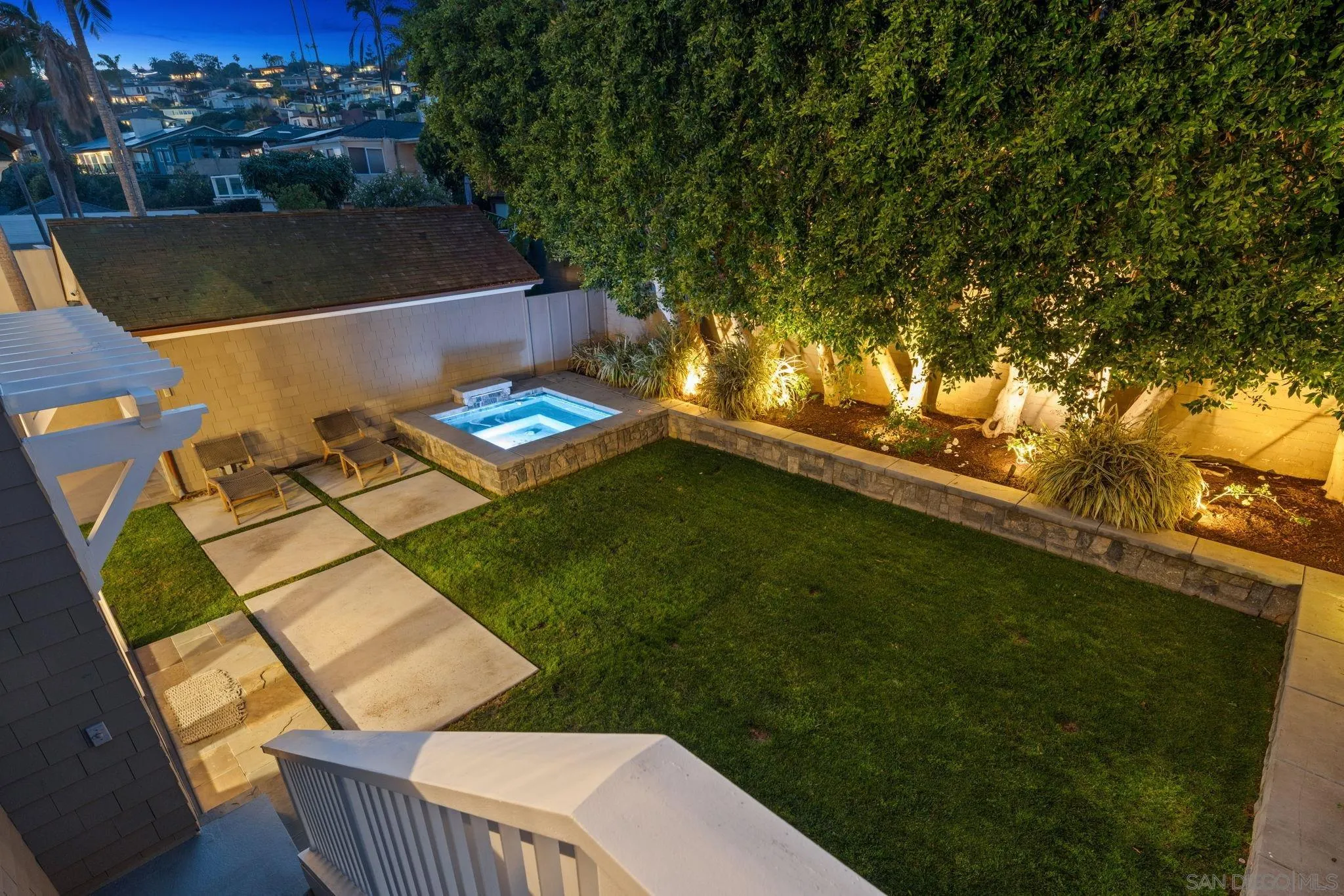 https://cdn.realtyfeed.com/cdn/127/260003615/8228d853b9211b18d1e9afb2de1ba6ef.webp