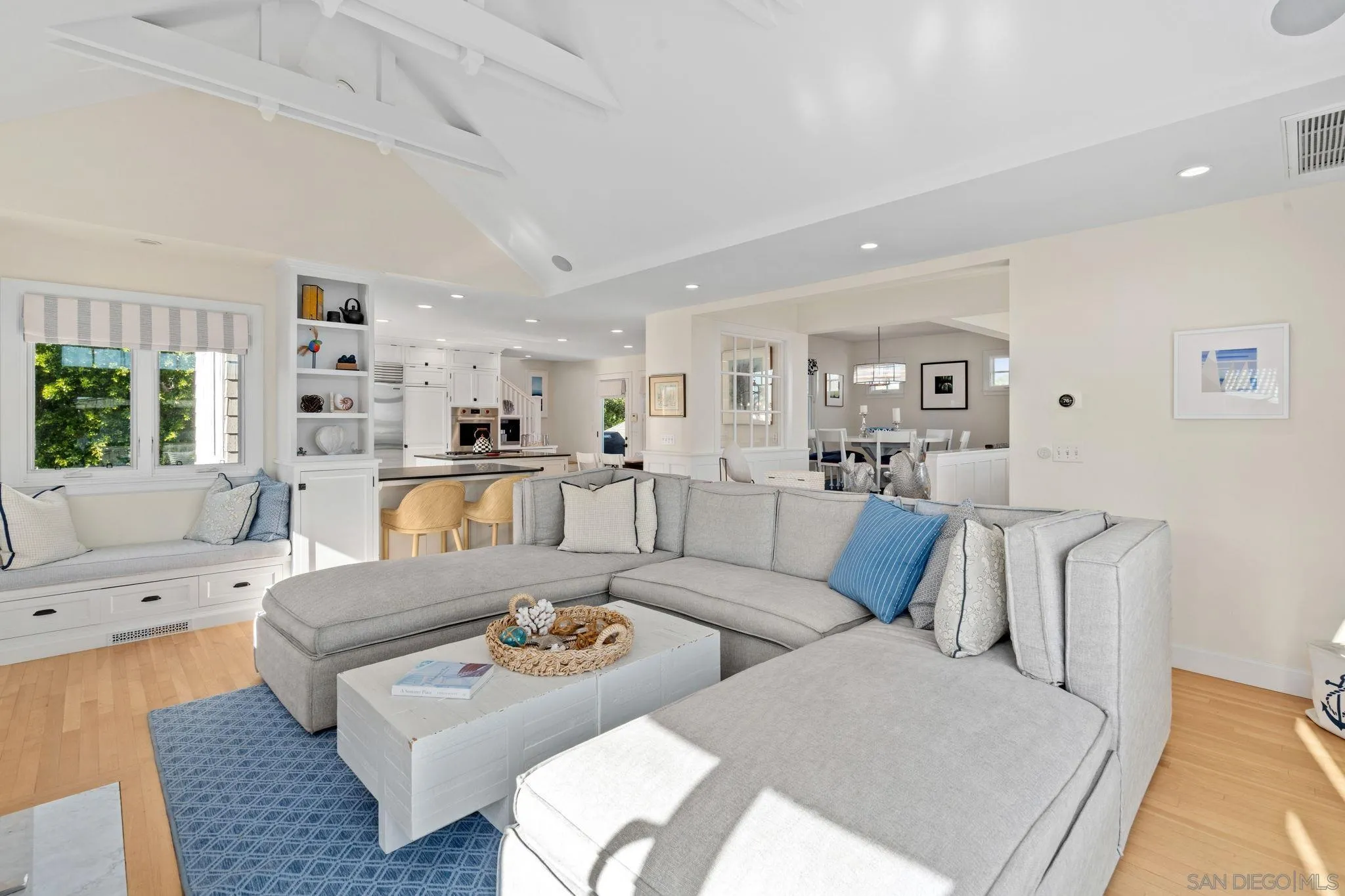 https://cdn.realtyfeed.com/cdn/127/260003615/9f5b4a488c6f6ba16871121d25e2ff65.webp