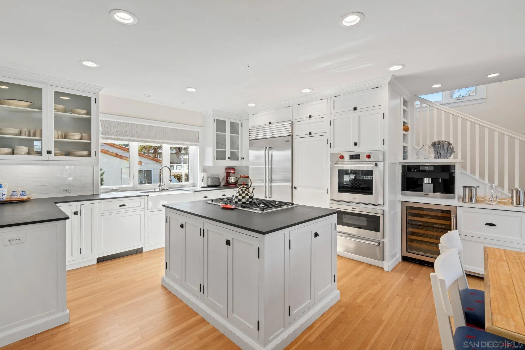 https://cdn.realtyfeed.com/cdn/127/260003615/aa8de91c7dc9ddddd010f4d22d87bbe4.webp