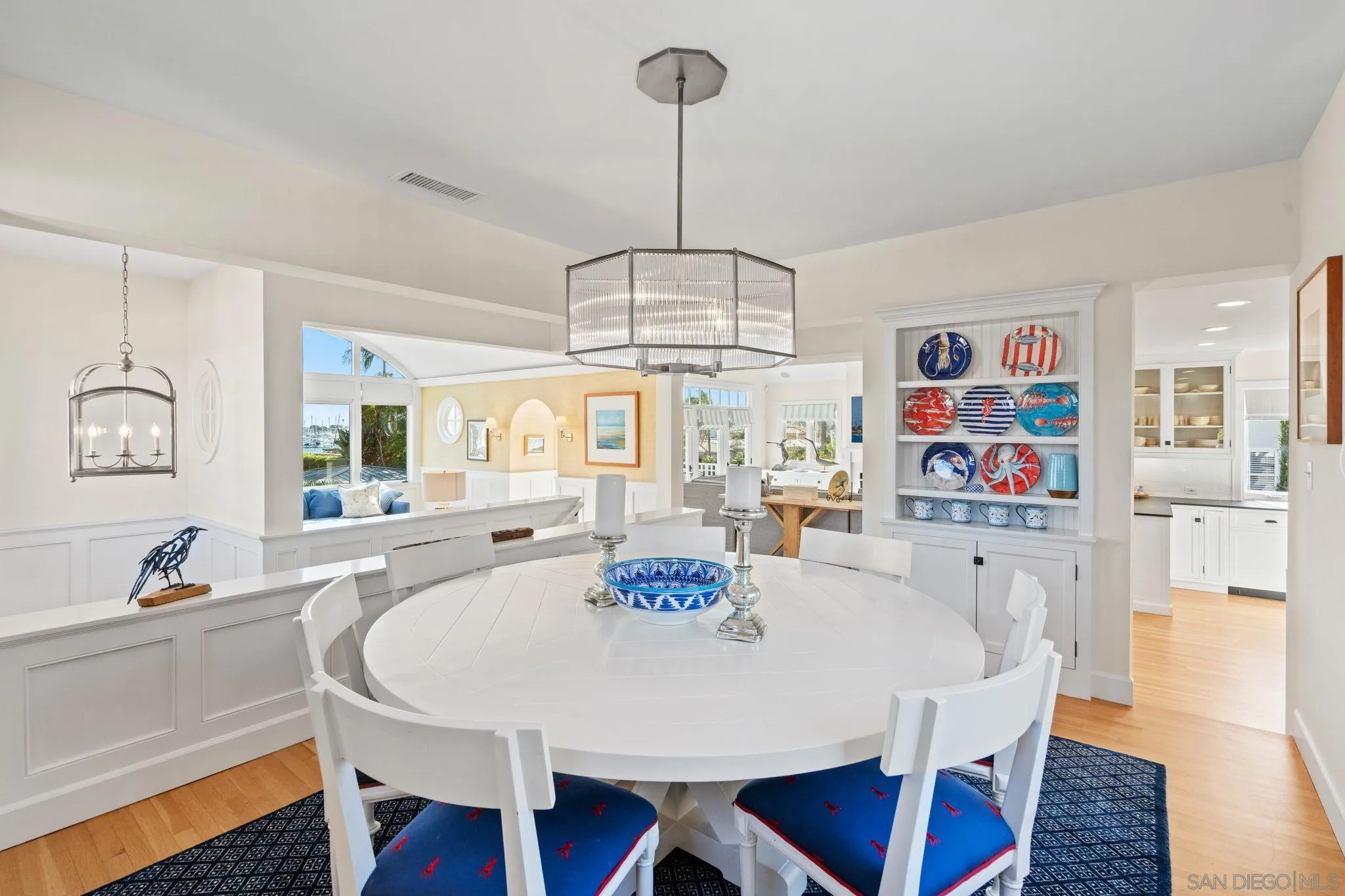 https://cdn.realtyfeed.com/cdn/127/260003615/de8b24ac6fb5249c32c2615a0813fe50.webp