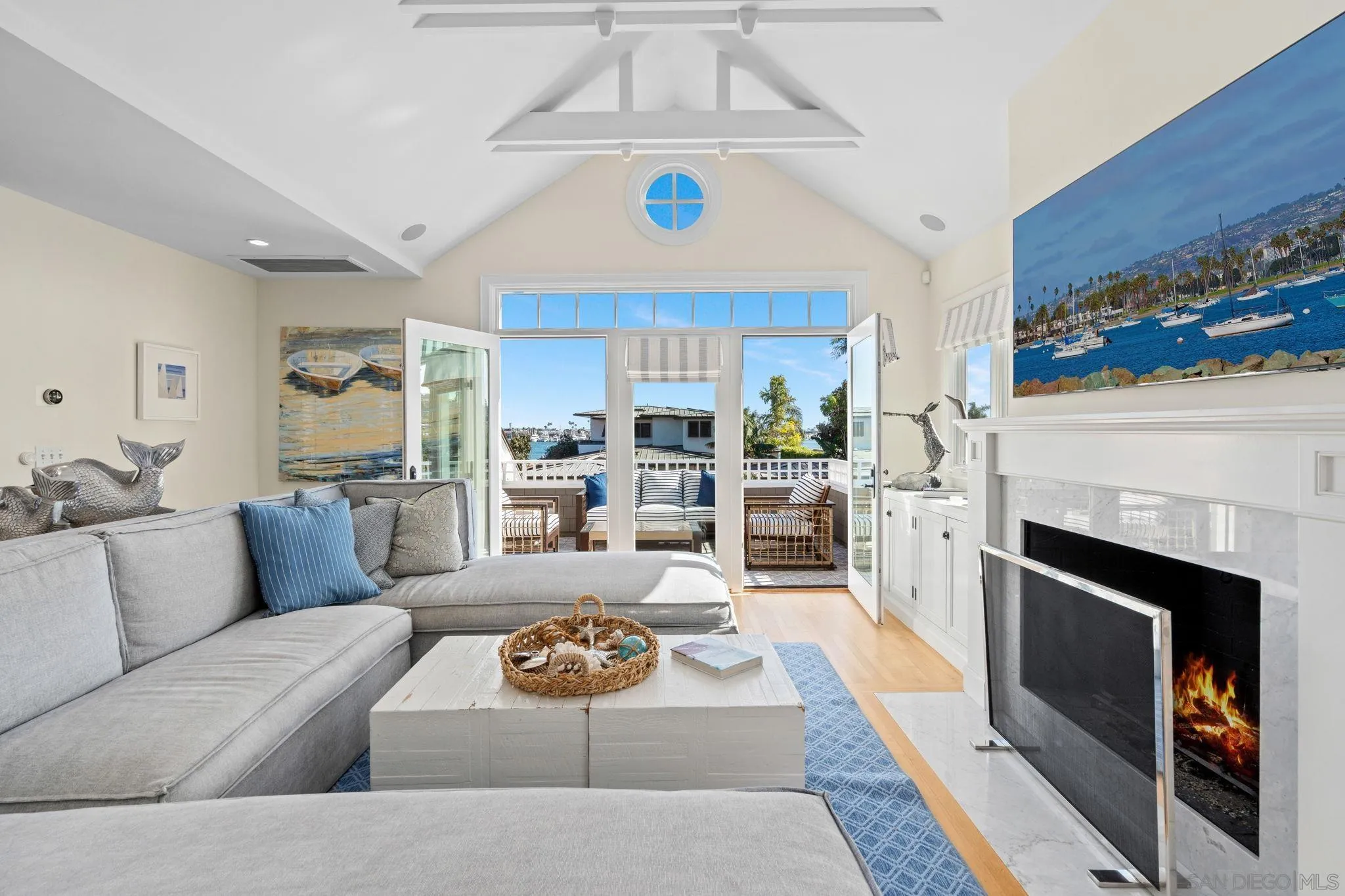 https://cdn.realtyfeed.com/cdn/127/260003615/fe7f8d16052e8b2fa7866ca4865a3d25.webp