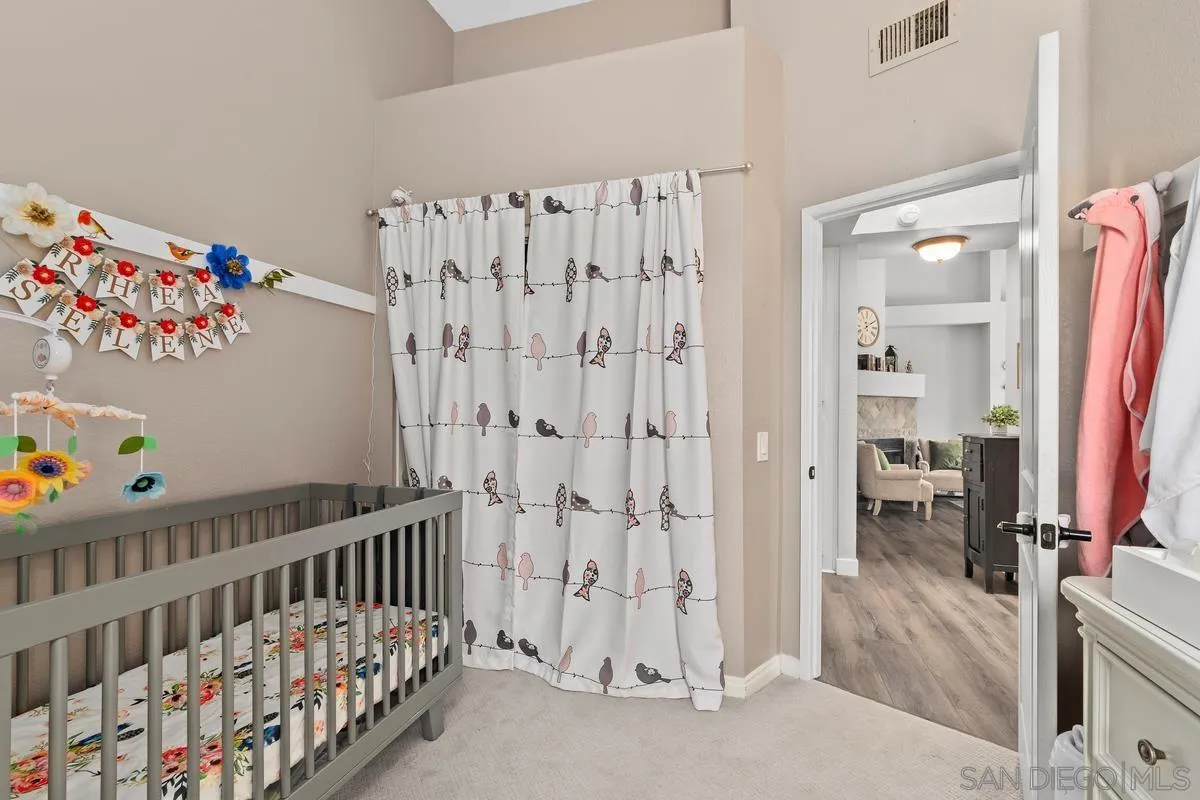 https://cdn.realtyfeed.com/cdn/127/260003617/b093bc627d0e3ee5806928e751749610.webp