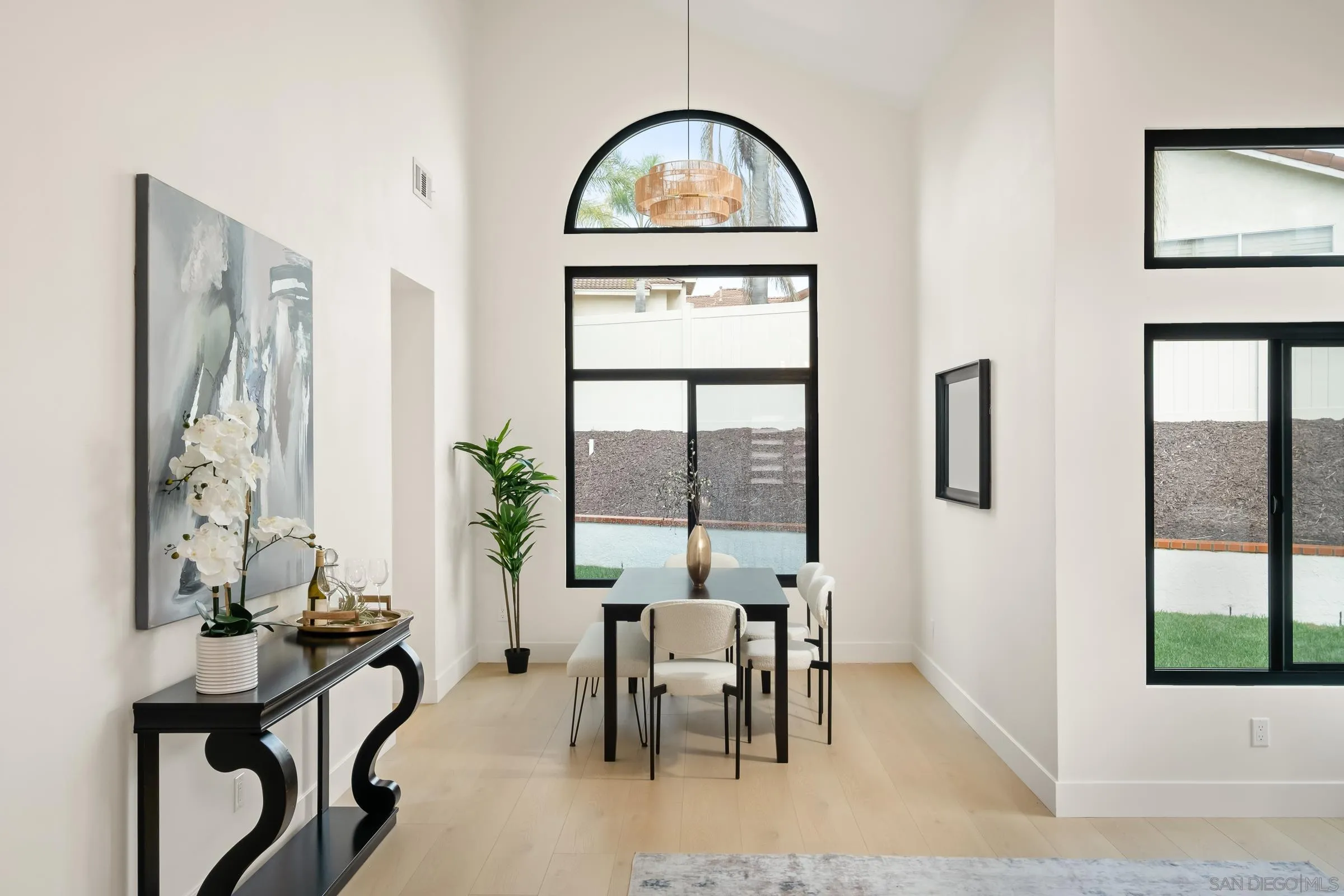 https://cdn.realtyfeed.com/cdn/127/260003622/5ff02ff66e87f1e57bb3b9dc43f67b3d.webp