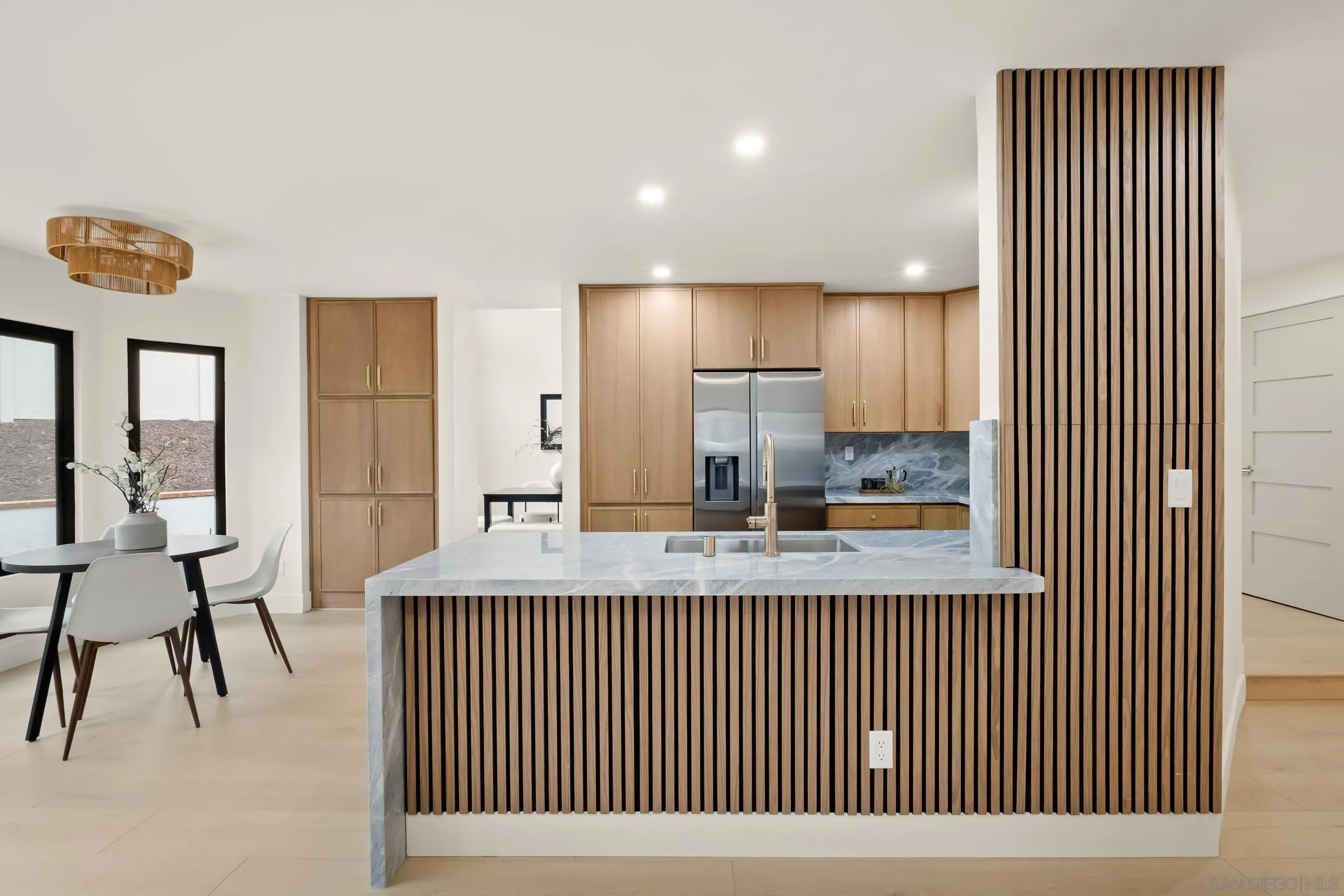 https://cdn.realtyfeed.com/cdn/127/260003622/dd84efa9c1c518d506af8f4a4dbfc883.webp