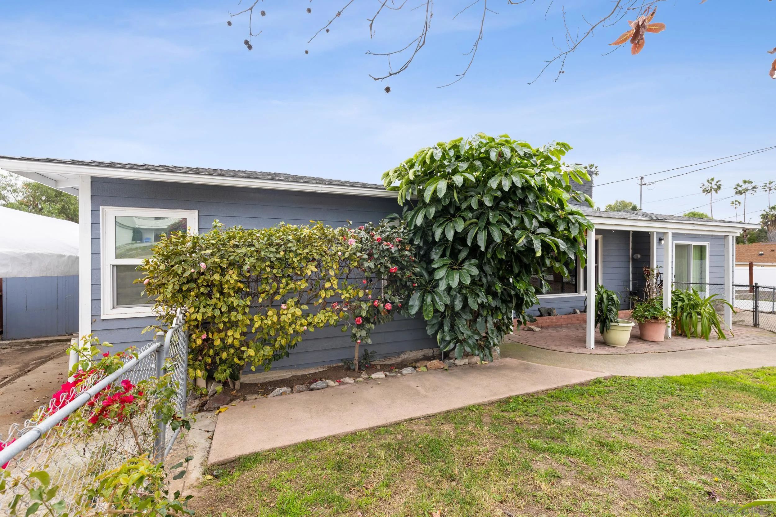https://cdn.realtyfeed.com/cdn/127/260003623/32c3b156b658283e489a5fb46ed53d4b.webp