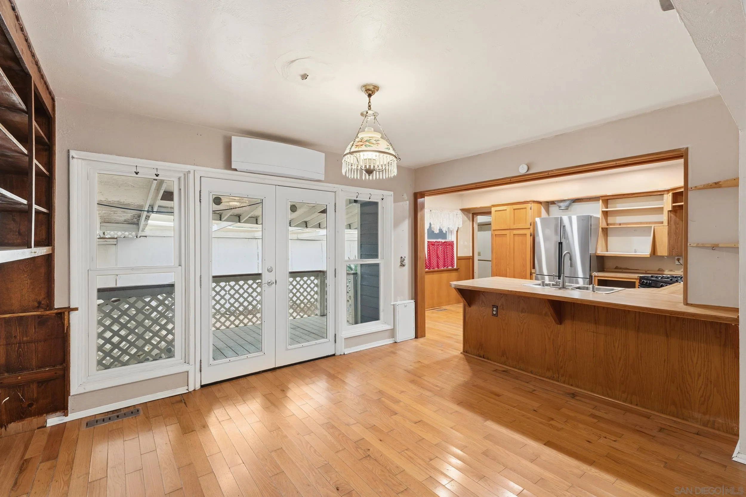 https://cdn.realtyfeed.com/cdn/127/260003623/4b1129c845c87d5dd4b69b9d94481724.webp