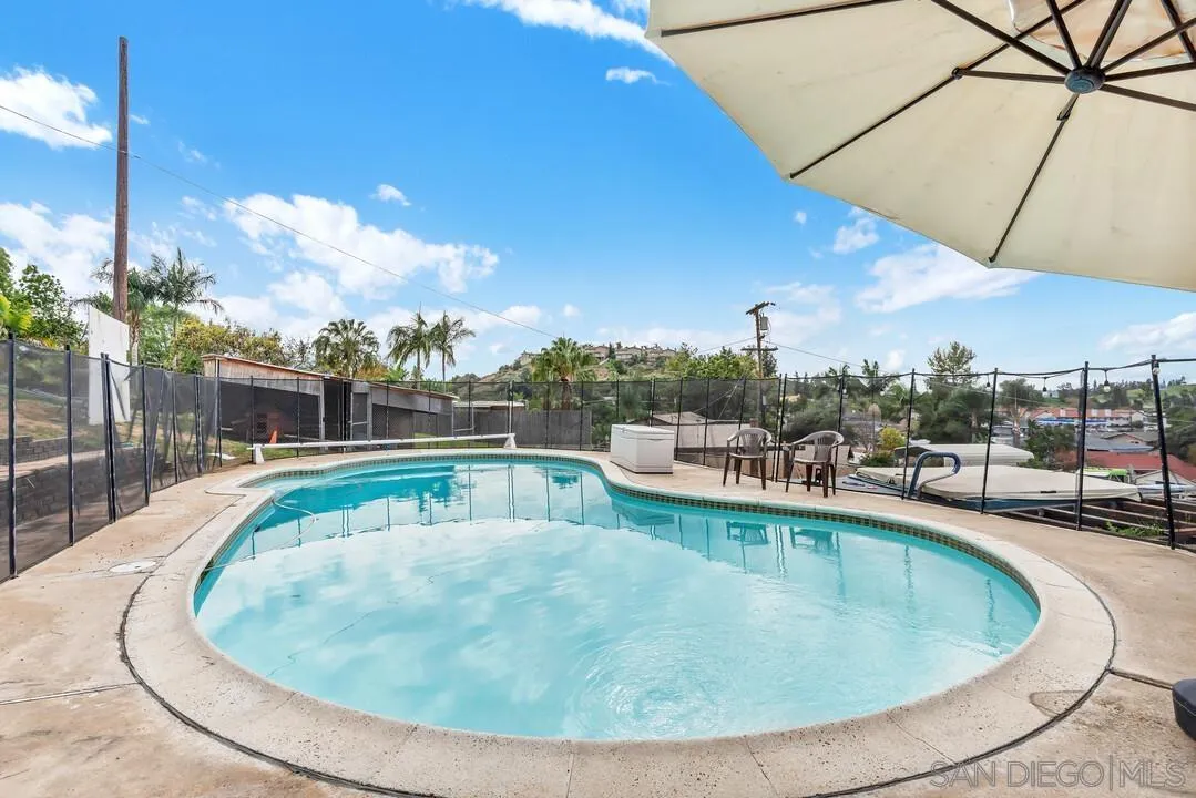 https://cdn.realtyfeed.com/cdn/127/260003625/7e3debd1e1149785a4d1145dd981fd50.webp