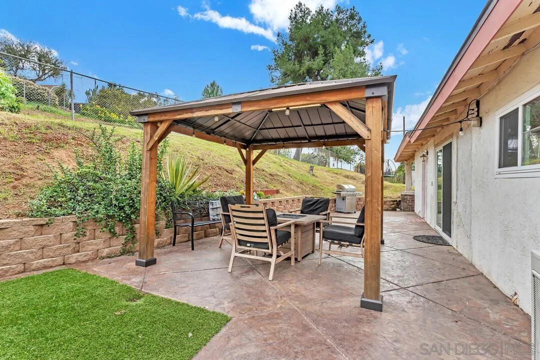 https://cdn.realtyfeed.com/cdn/127/260003625/d3e977014fc15293351f6c53b318c07c.webp
