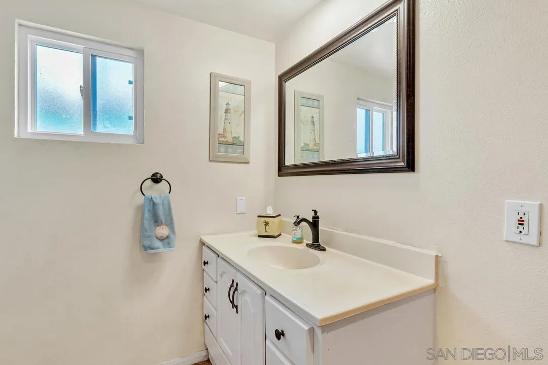 https://cdn.realtyfeed.com/cdn/127/260003625/f6b4928c473baf2a56c9666b8644ed30.webp