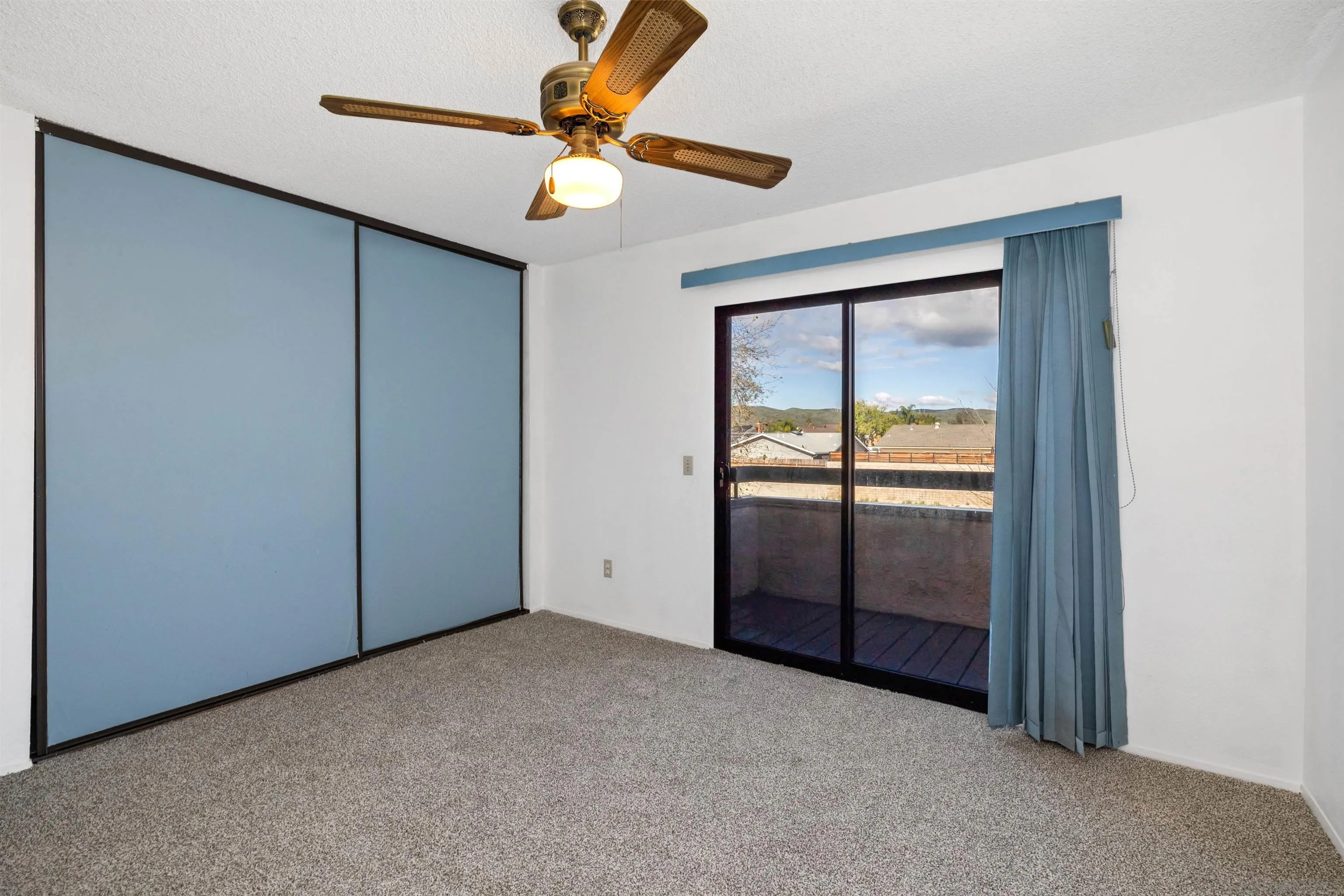 https://cdn.realtyfeed.com/cdn/127/260003626/c1113a6044fb50c46c624da0fefddecd.webp