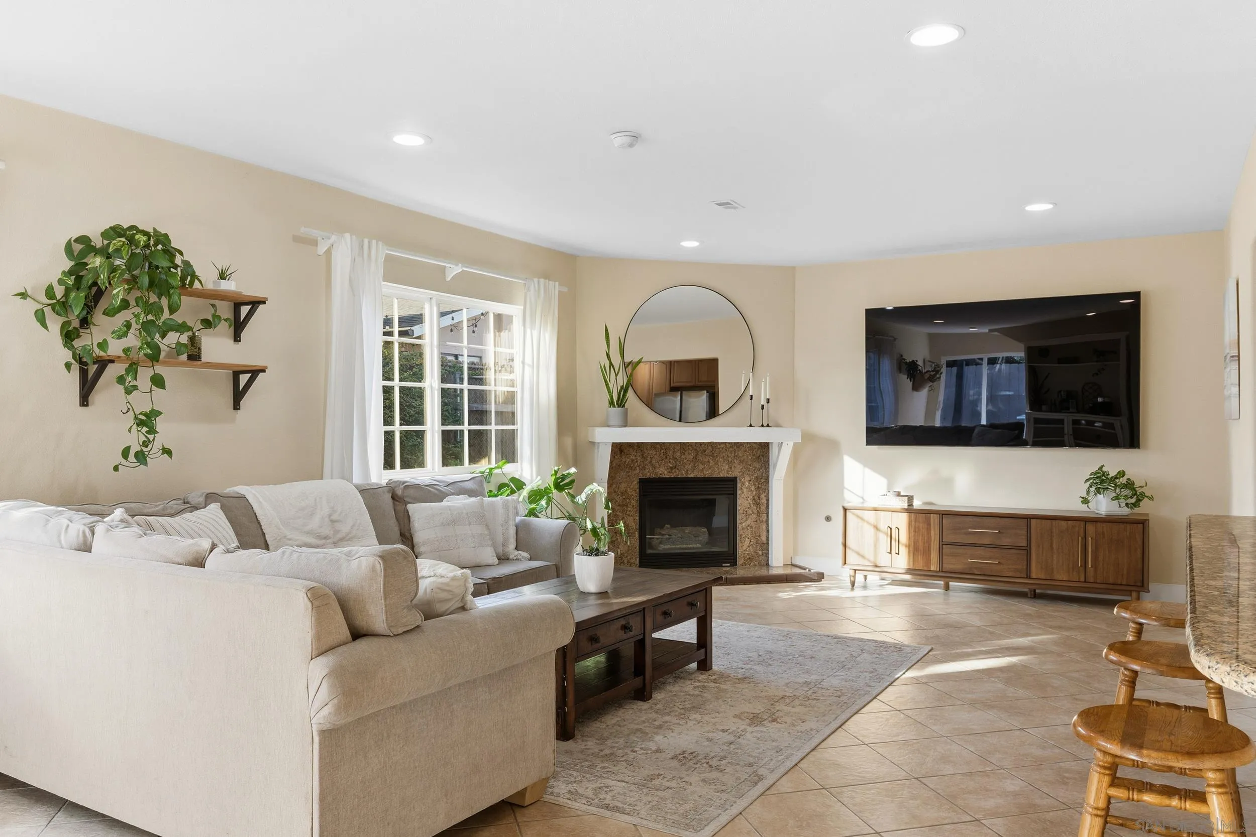 3346 Mount Acadia Blvd.