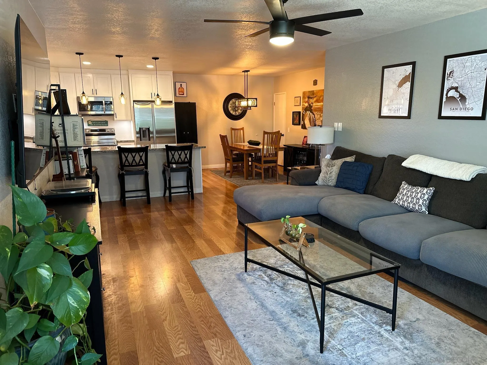 https://cdn.realtyfeed.com/cdn/127/260003639/f4d32344d0c208792597bf10a10f8631.webp