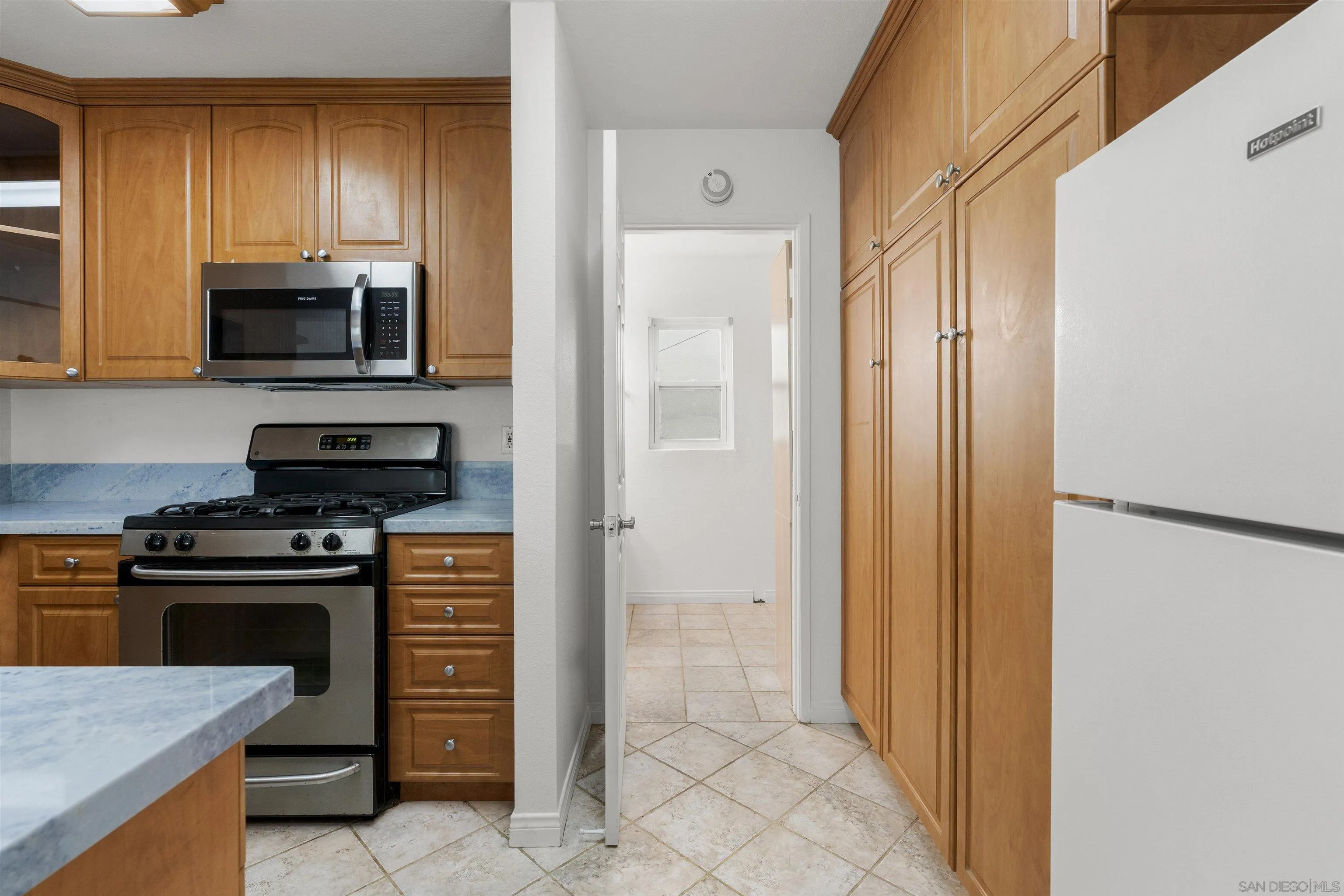 https://cdn.realtyfeed.com/cdn/127/260003647/e3a42789aaa1c7dc84aad1a1dc11da28.webp