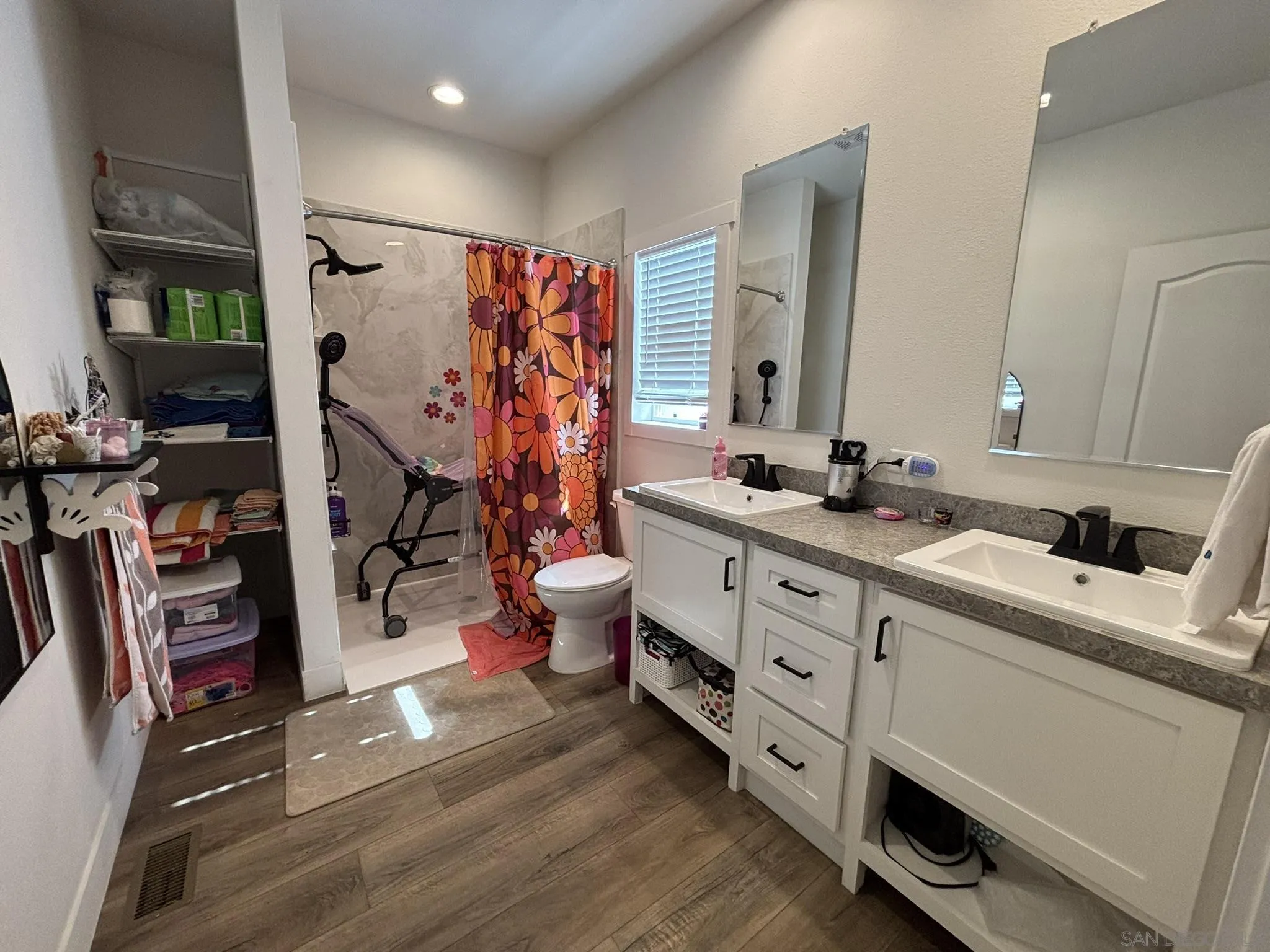 https://cdn.realtyfeed.com/cdn/127/260003653/56042429244a922965b6f350df2a1737.webp