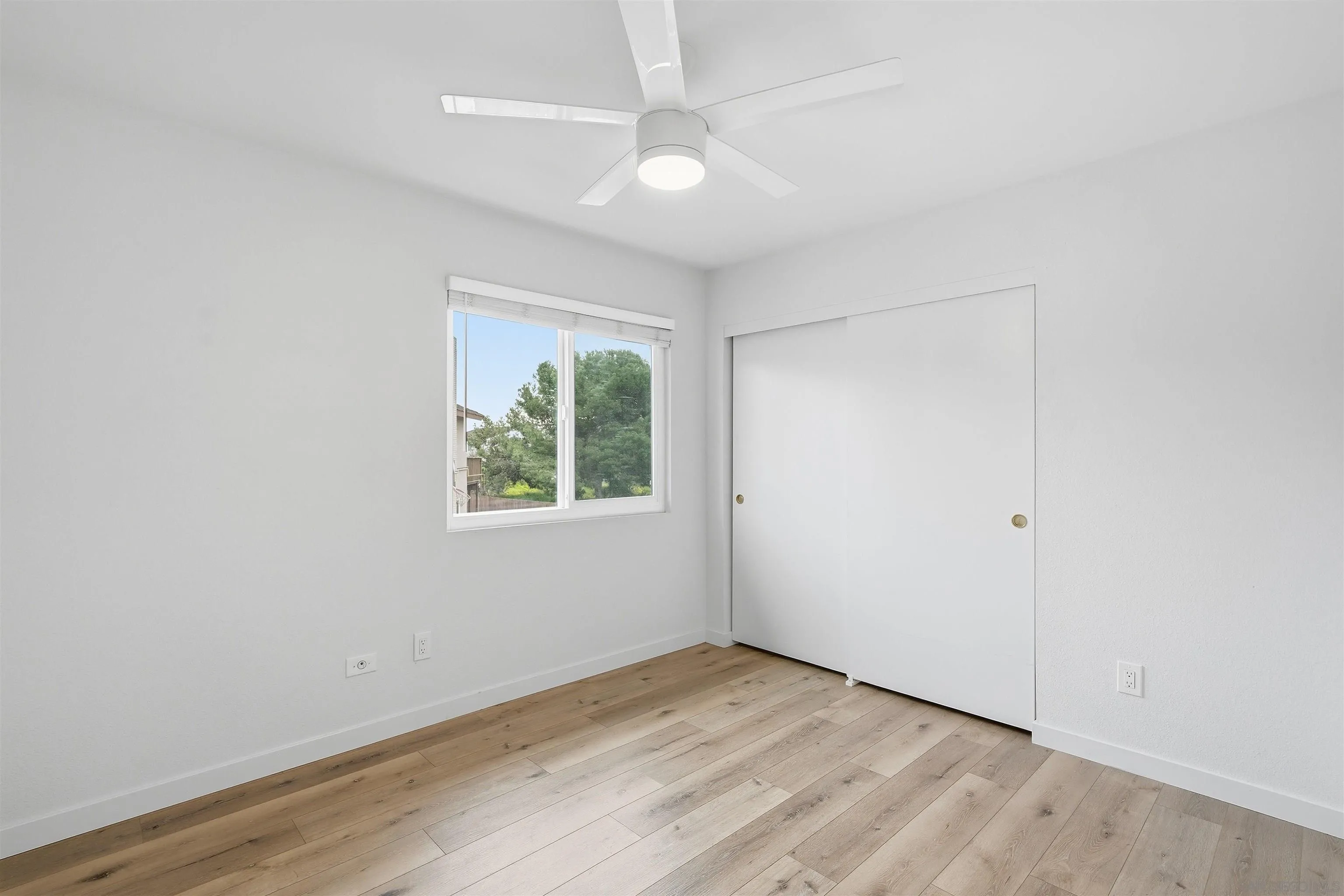 https://cdn.realtyfeed.com/cdn/127/260003662/ad290d6dcad22603d86f8928eb47440f.webp