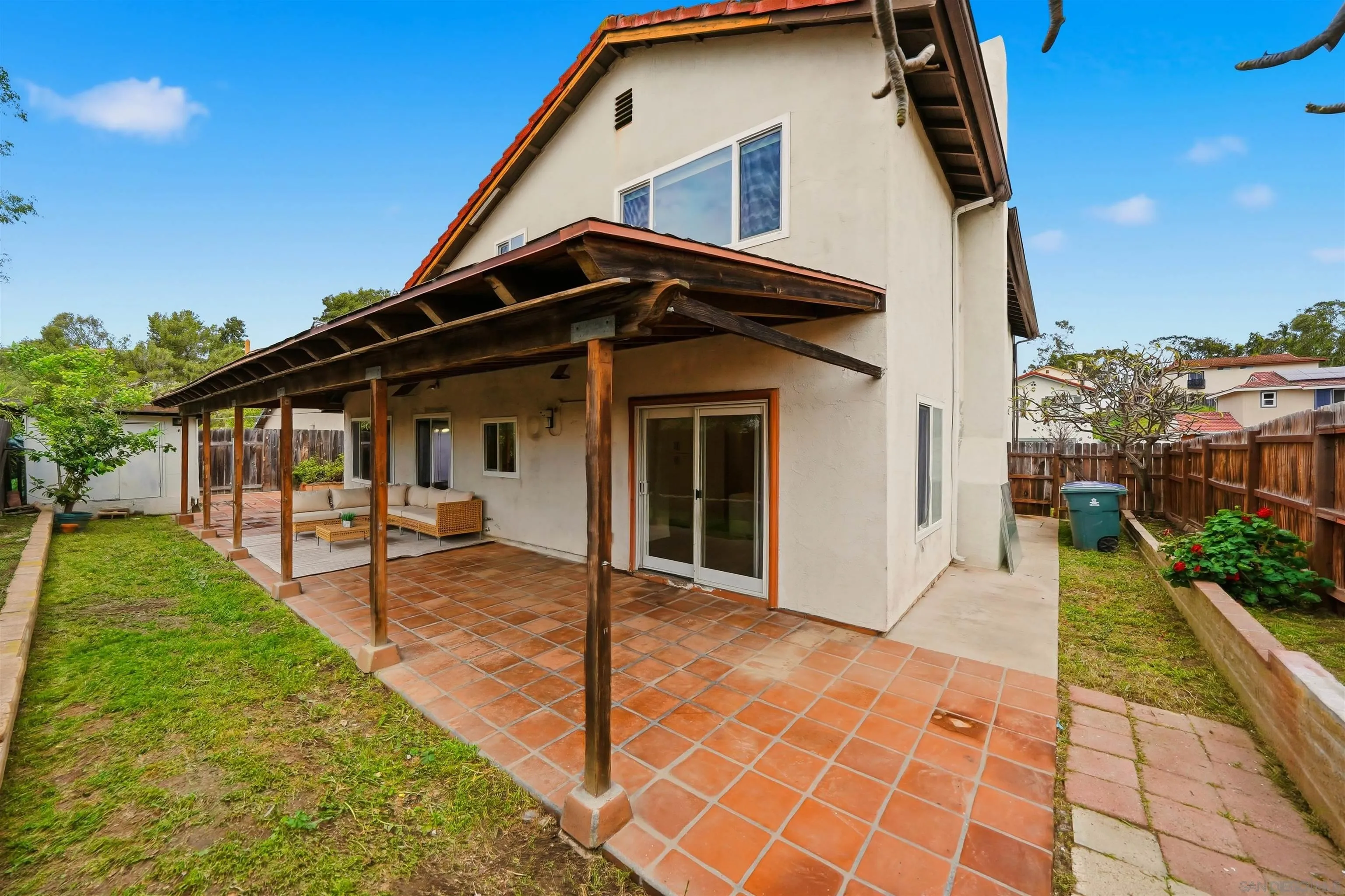 https://cdn.realtyfeed.com/cdn/127/260003662/e12f3d4c6eca4374a779d823c2021372.webp