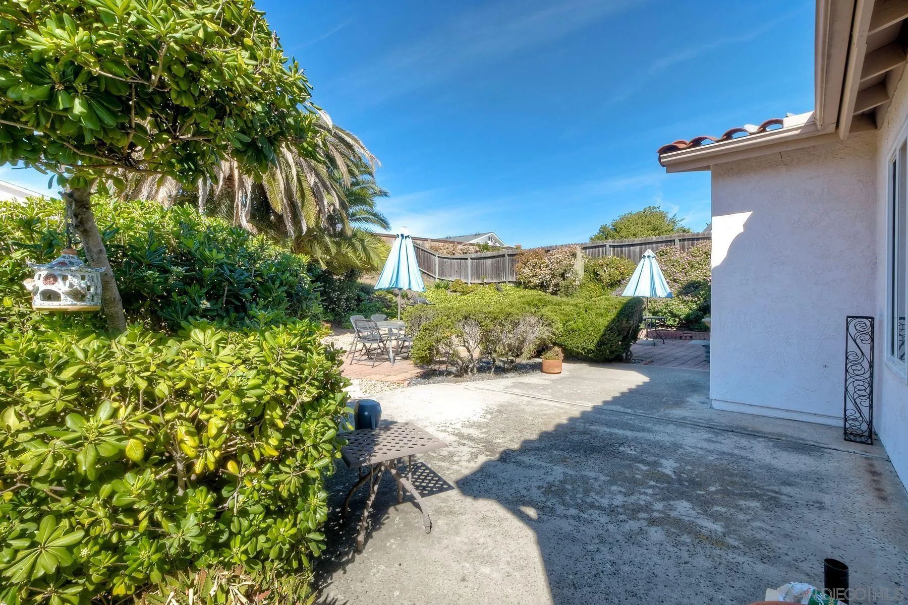https://cdn.realtyfeed.com/cdn/127/260003663/e266cf352bdd5226a7bff790f1f97320.webp