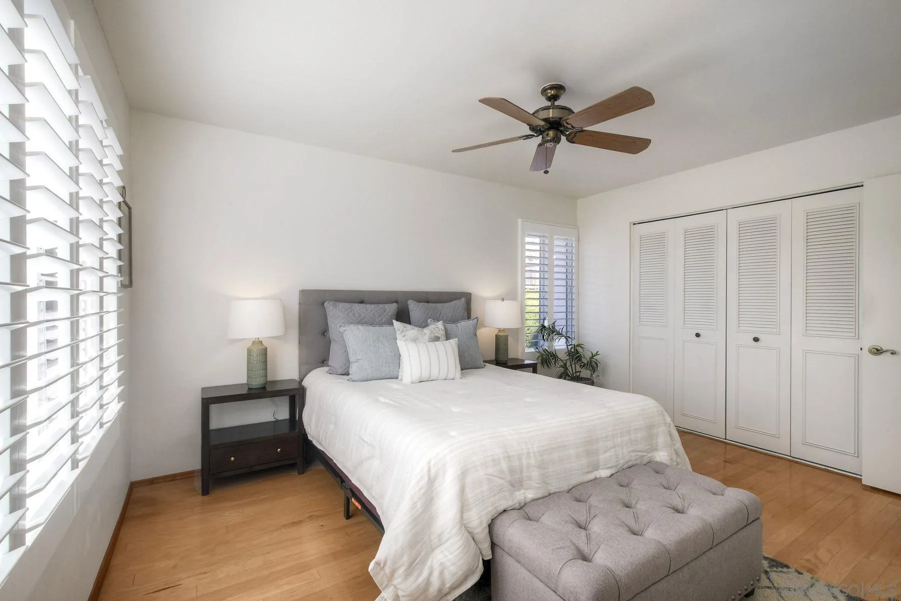https://cdn.realtyfeed.com/cdn/127/260003663/fae760a97802ae42dd376378d4421aca.webp