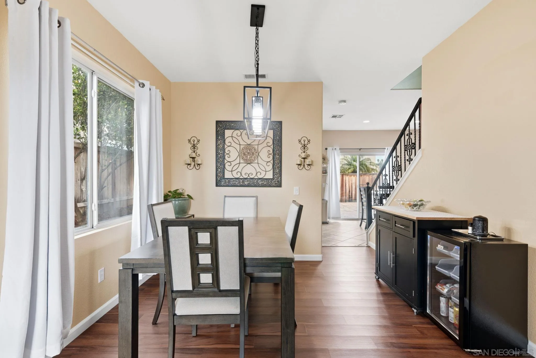 https://cdn.realtyfeed.com/cdn/127/260003666/4bca6dc60b2c883508f3b231472bb145.webp