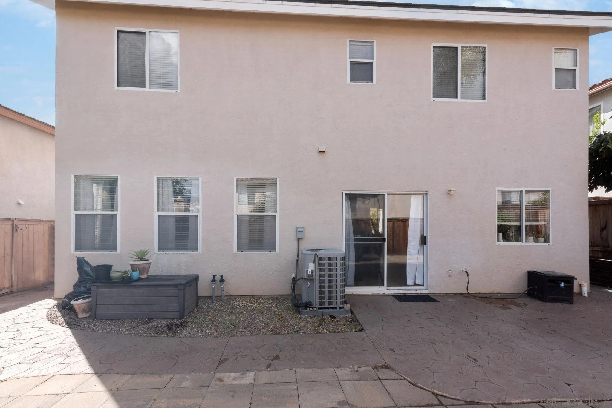 https://cdn.realtyfeed.com/cdn/127/260003666/de1cc3ad1262866a2c5e7d0114c303ce.webp