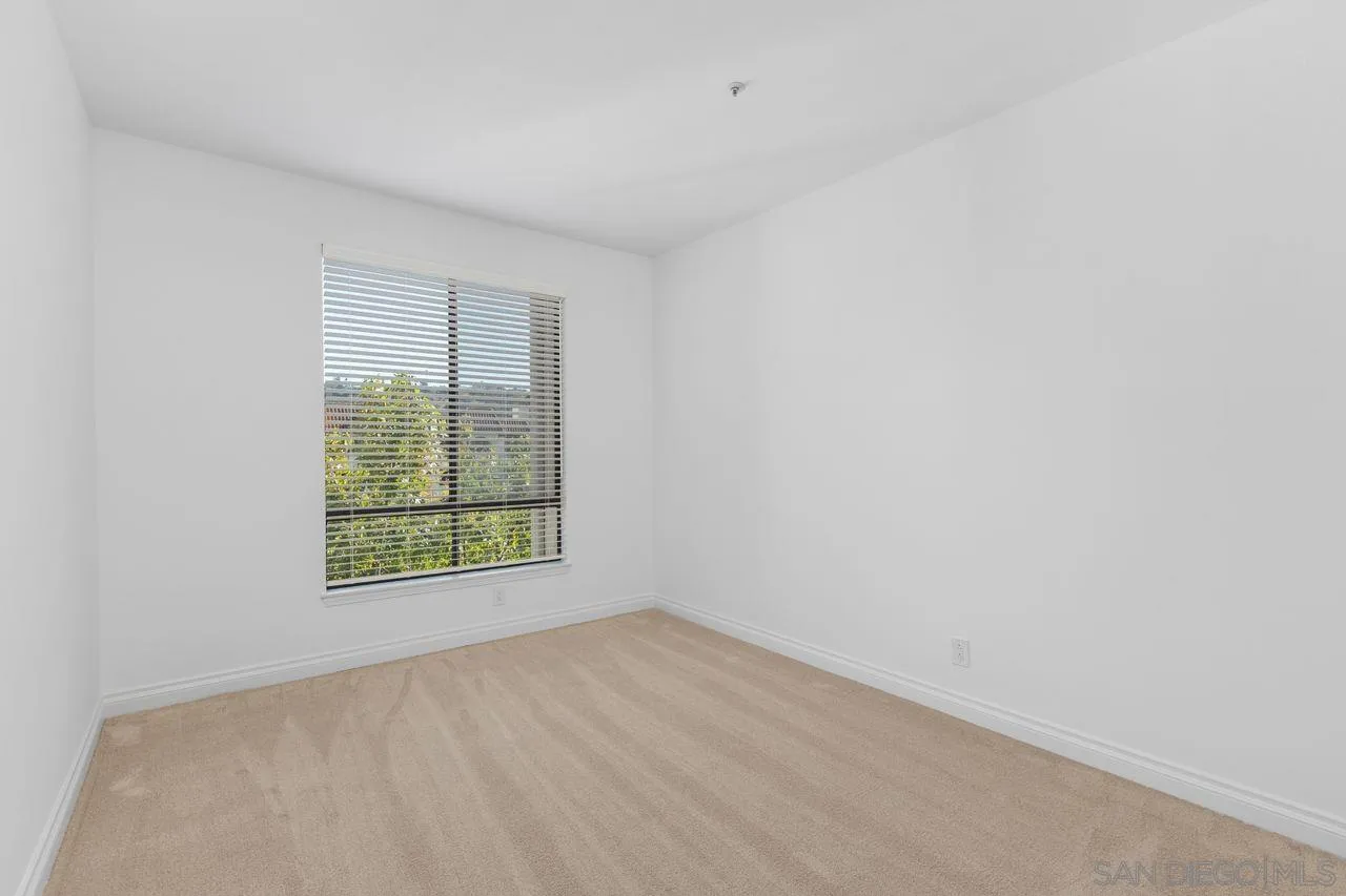 Photo #14: 260003668 Listing: Photo #14