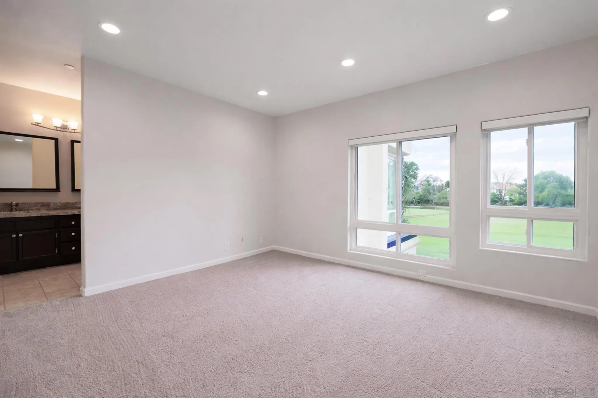 Photo #10: 260003671 Listing: Photo #10