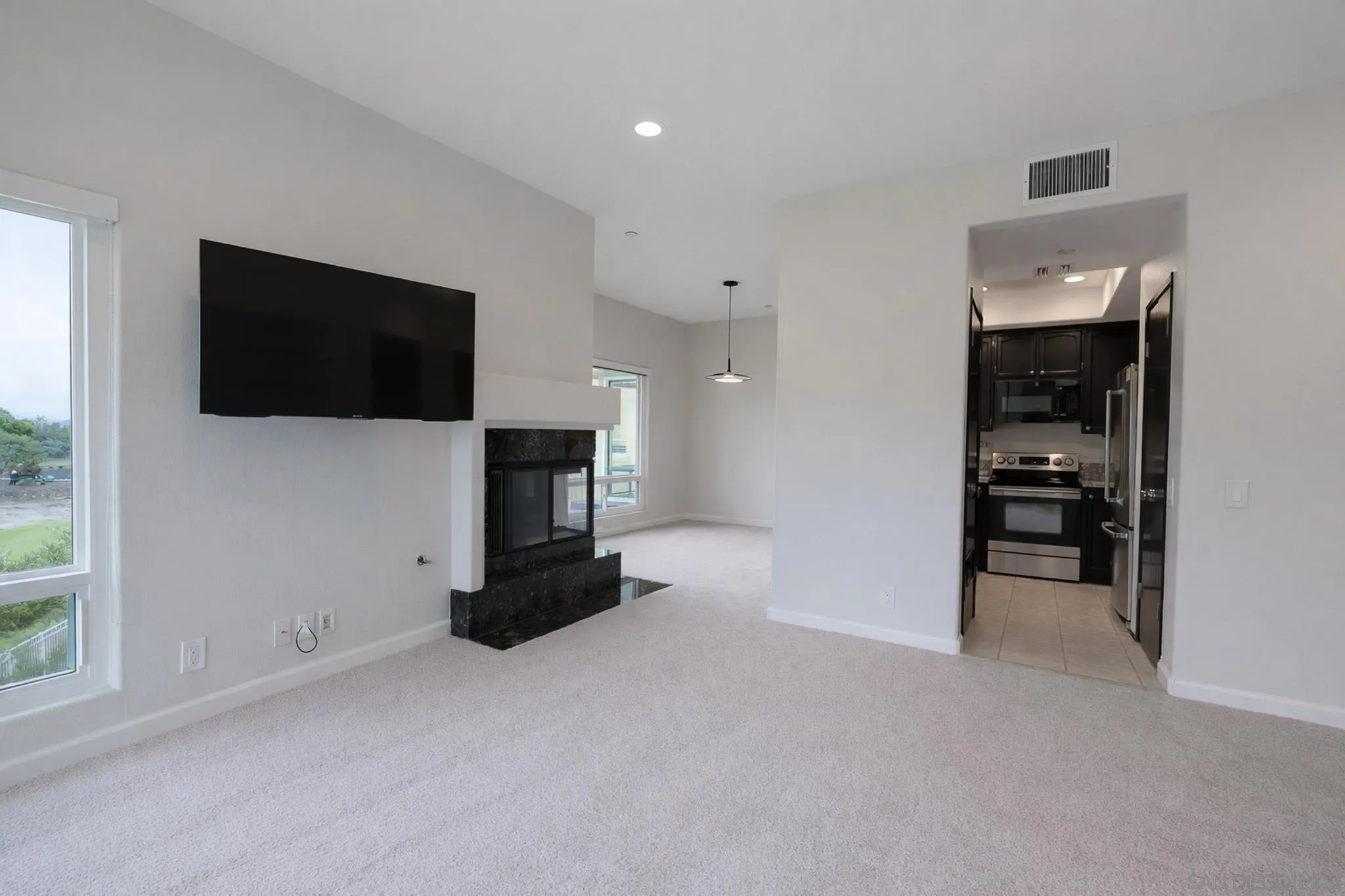 Photo #6: 260003671 Listing: Photo #6