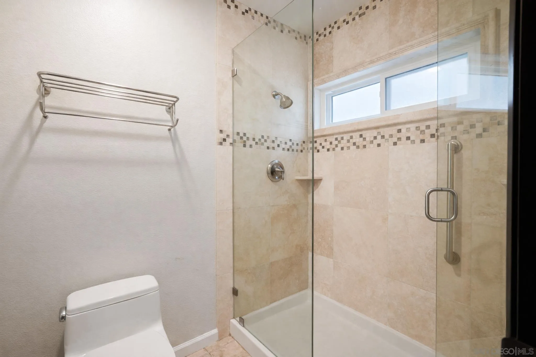 Photo #15: 260003671 Listing: Photo #15