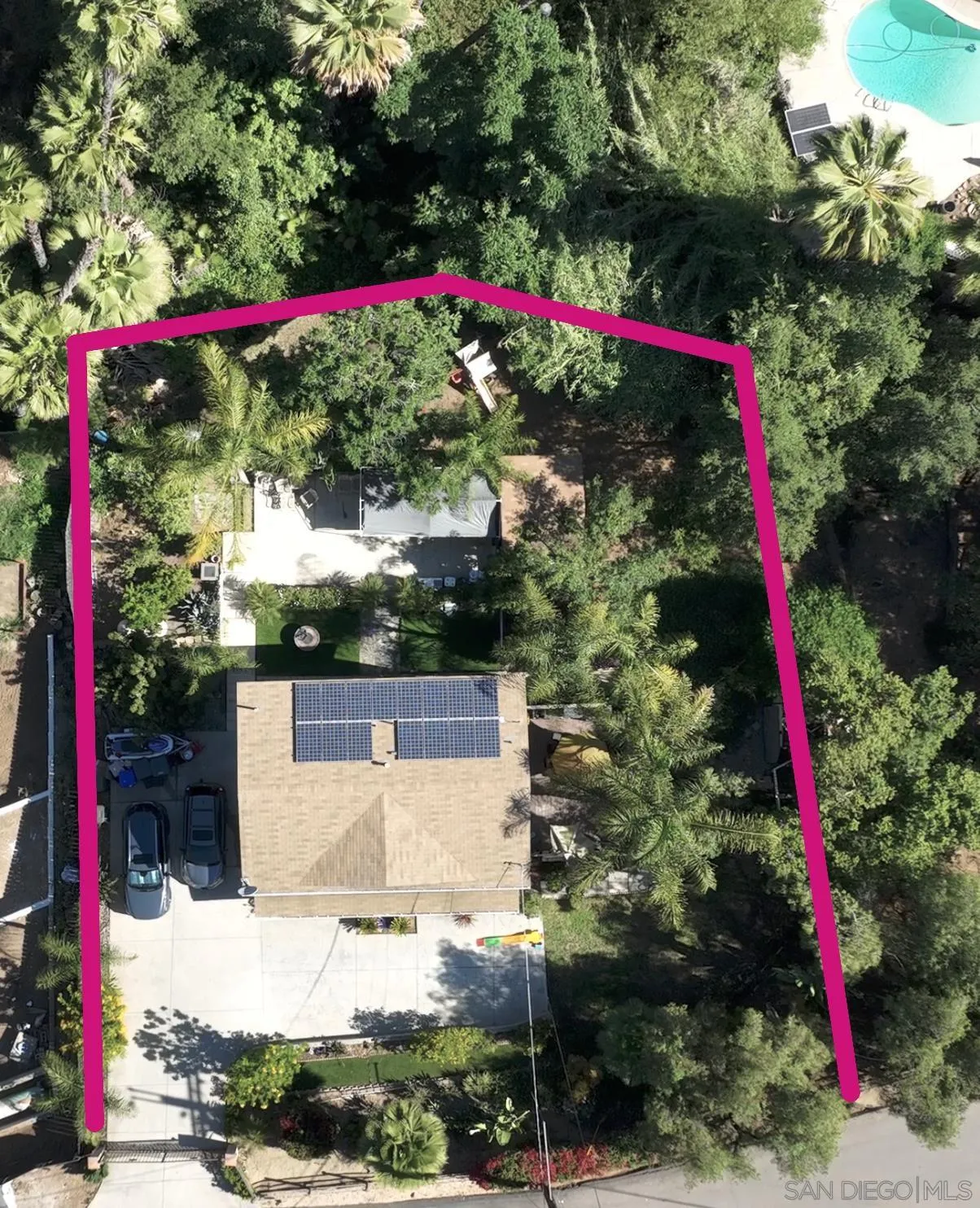 https://cdn.realtyfeed.com/cdn/127/260003672/18704f859b6c41f190fb6f1e2eb5f7b5.webp