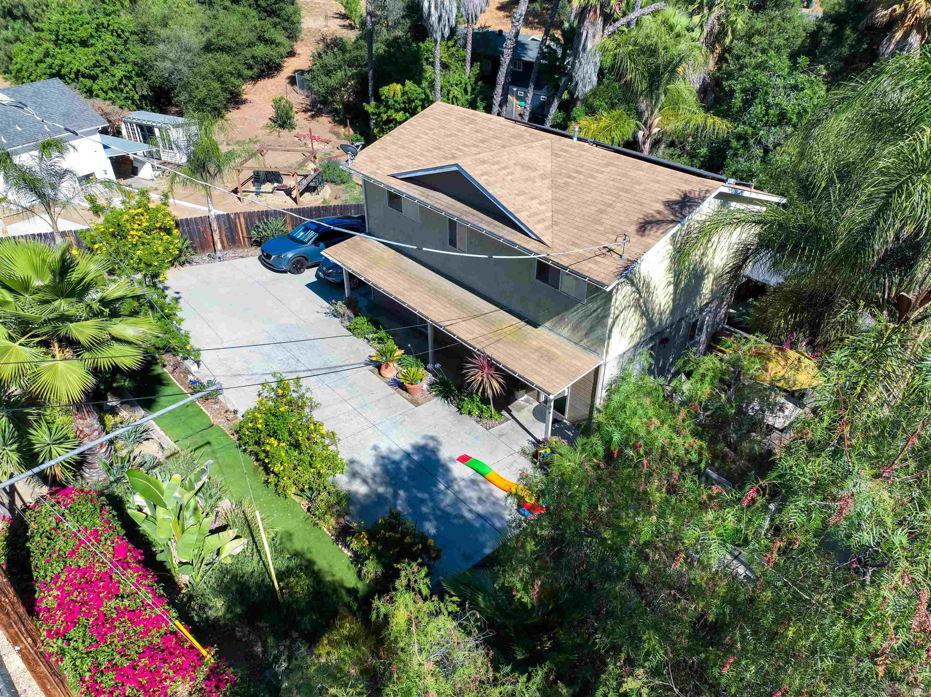 https://cdn.realtyfeed.com/cdn/127/260003672/414d568d3c0e709aef6274b253c31c62.webp