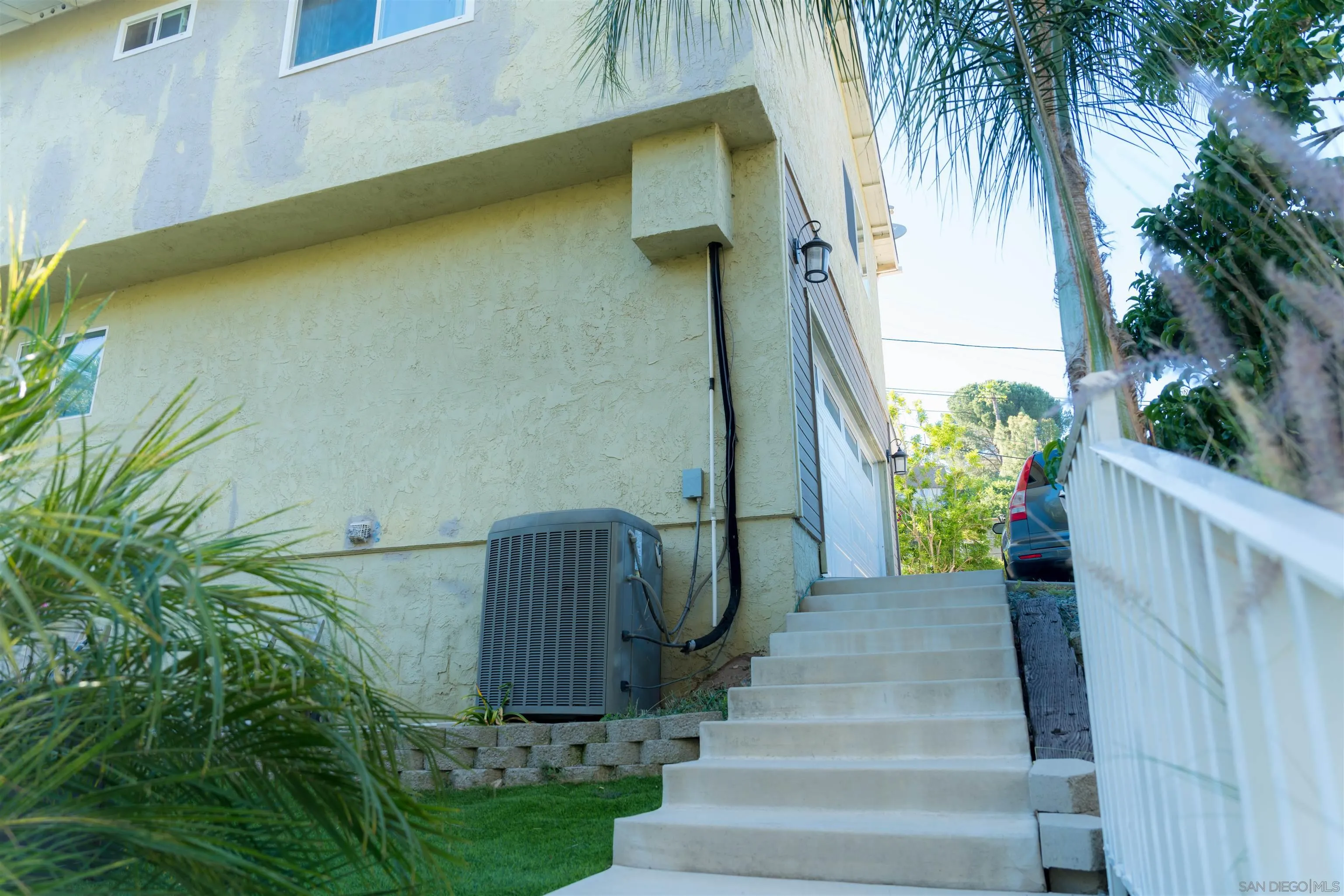 https://cdn.realtyfeed.com/cdn/127/260003672/c25cdcc327f8abe629fd6173cb89c438.webp